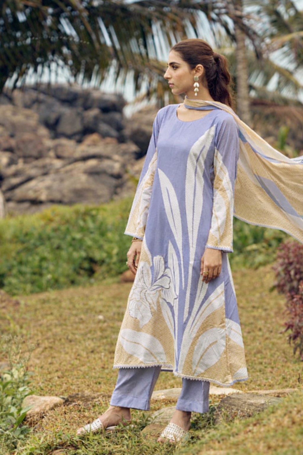 Safina | 12051 - 12056