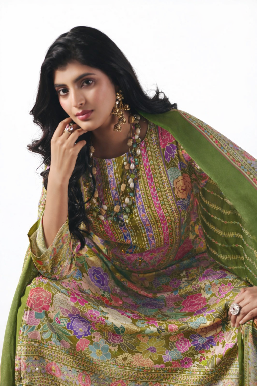 Kashvi | 1001 - 1004