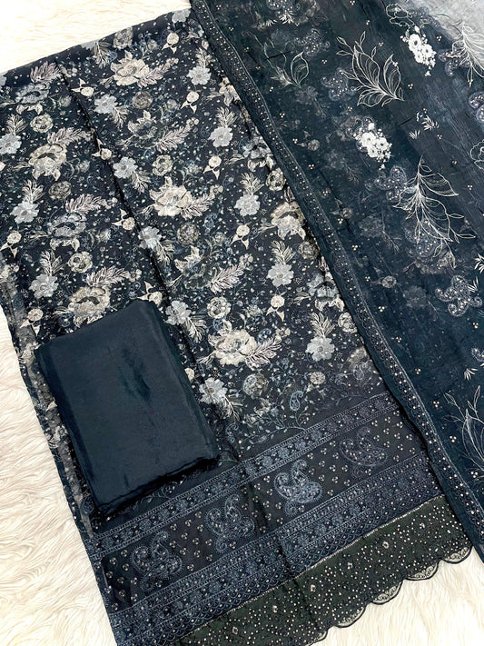 Monochrome Grace: Organza Edition