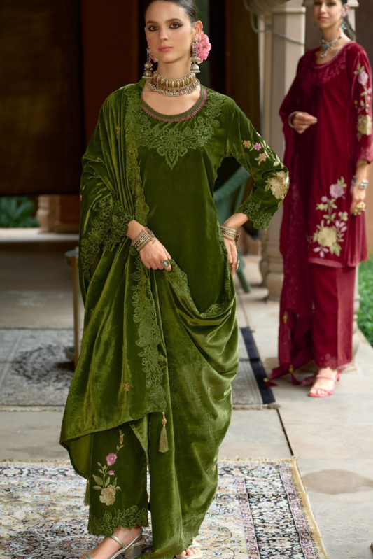 Eraya - Embroidered Velvet Design | 1004