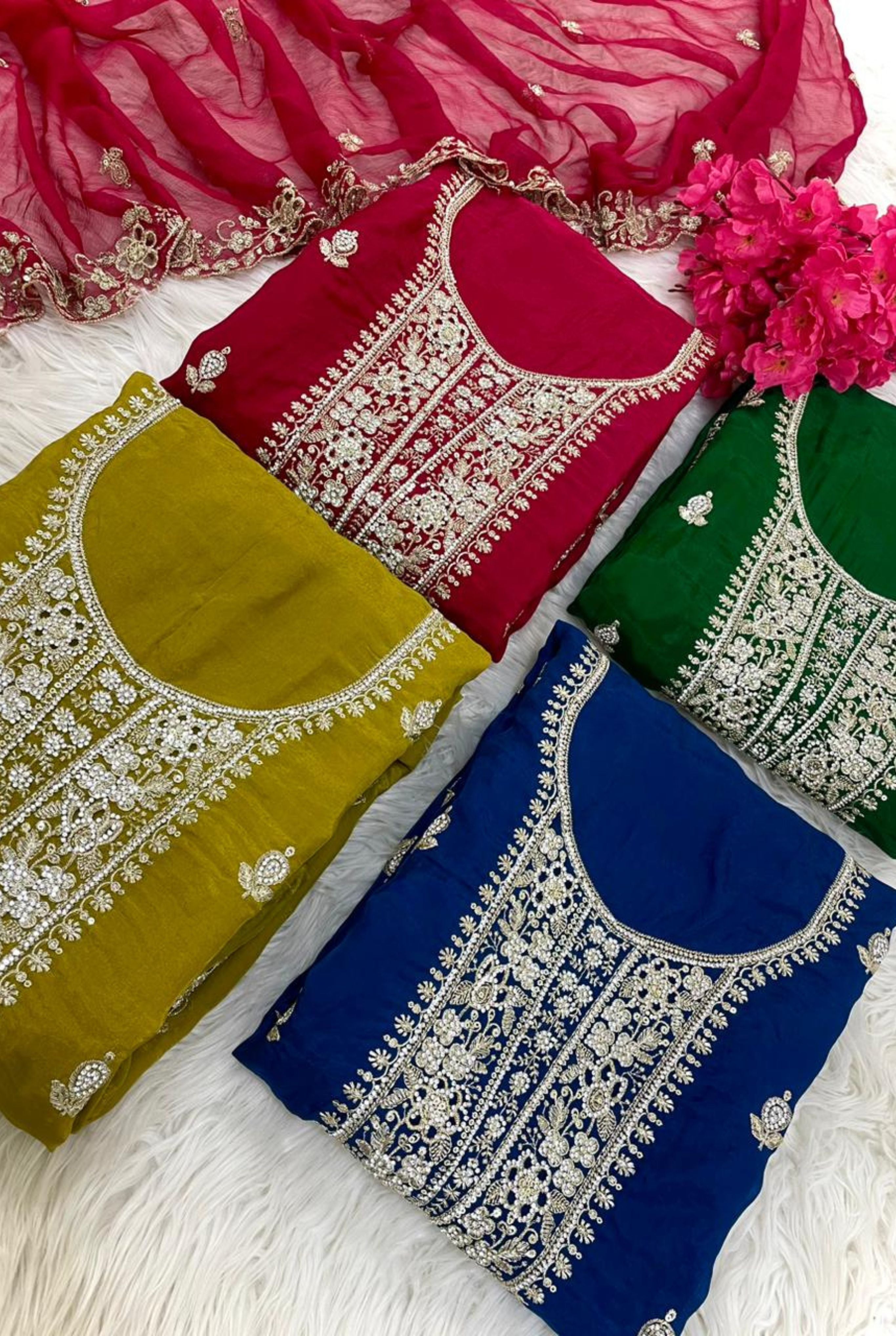 Luxurious Ethnic Grace | 504