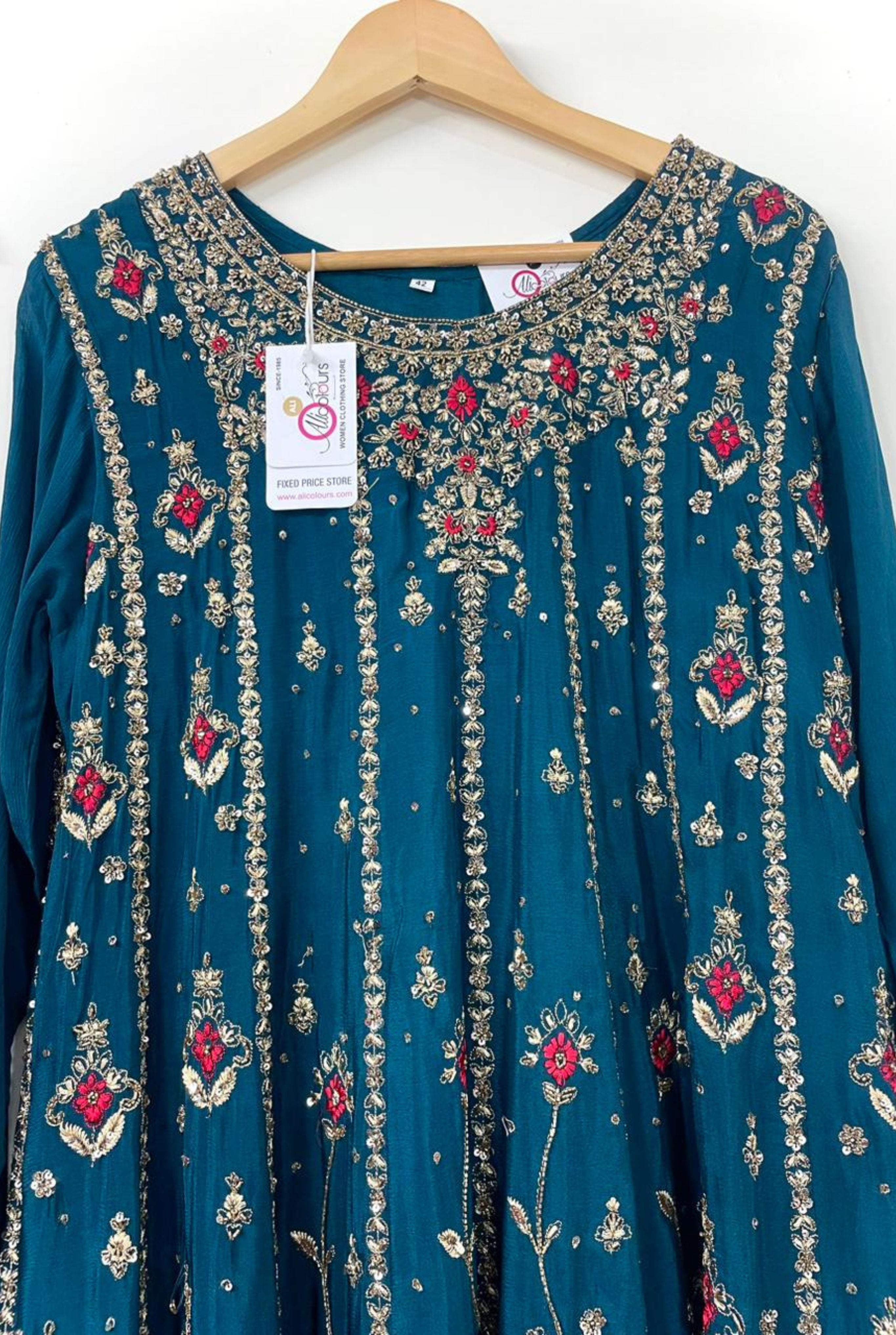 Traditional Luxury Embroidery | 6602