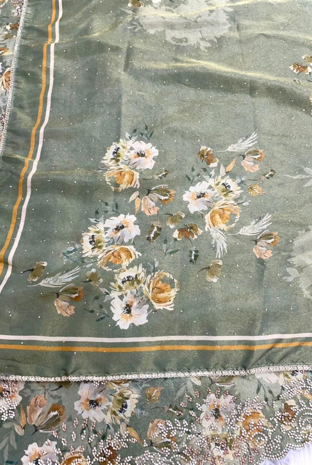 Luxury Embroidered Edition | 7501