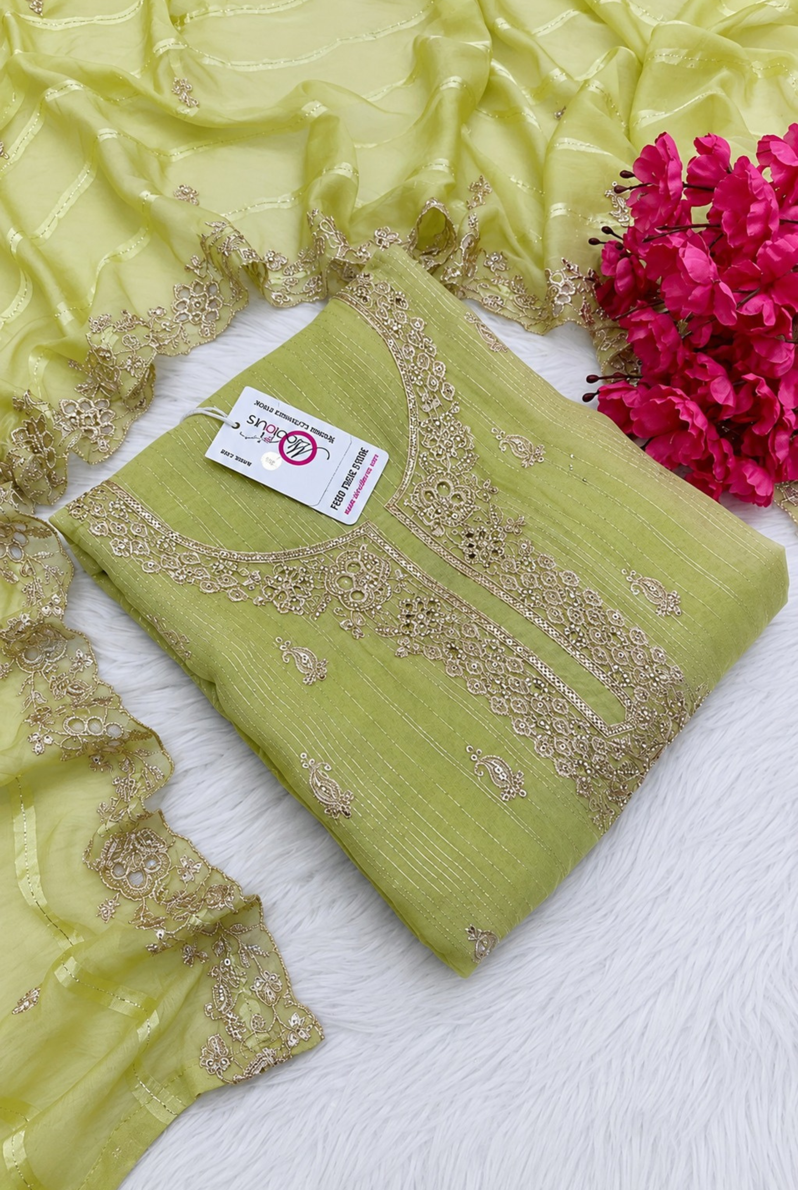 Classic Embroidered perfection | 202