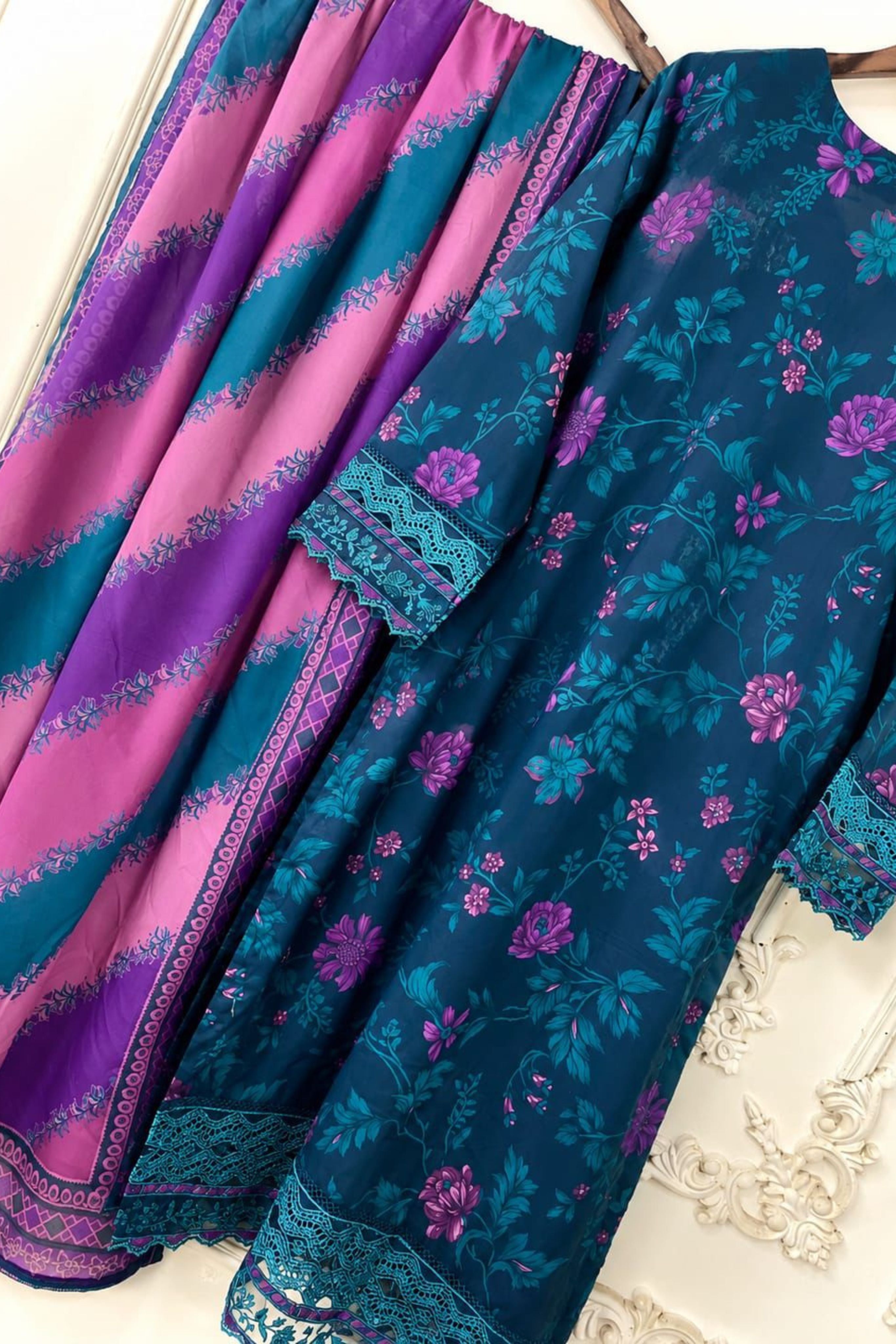 The Luxurious Lawn Edit | 6504