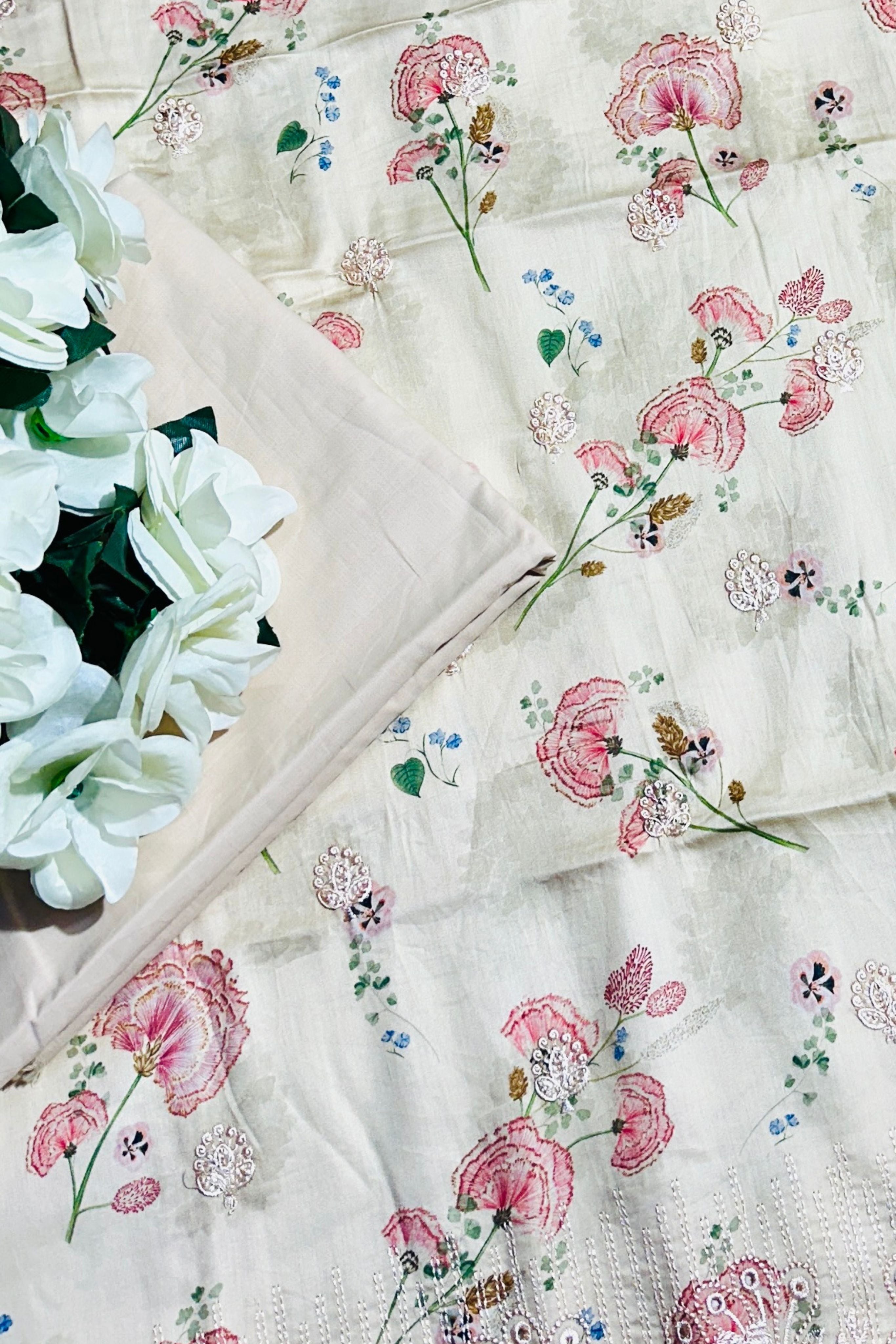 FLORAL CAMBRIC COTTON COLLECTION | 3347