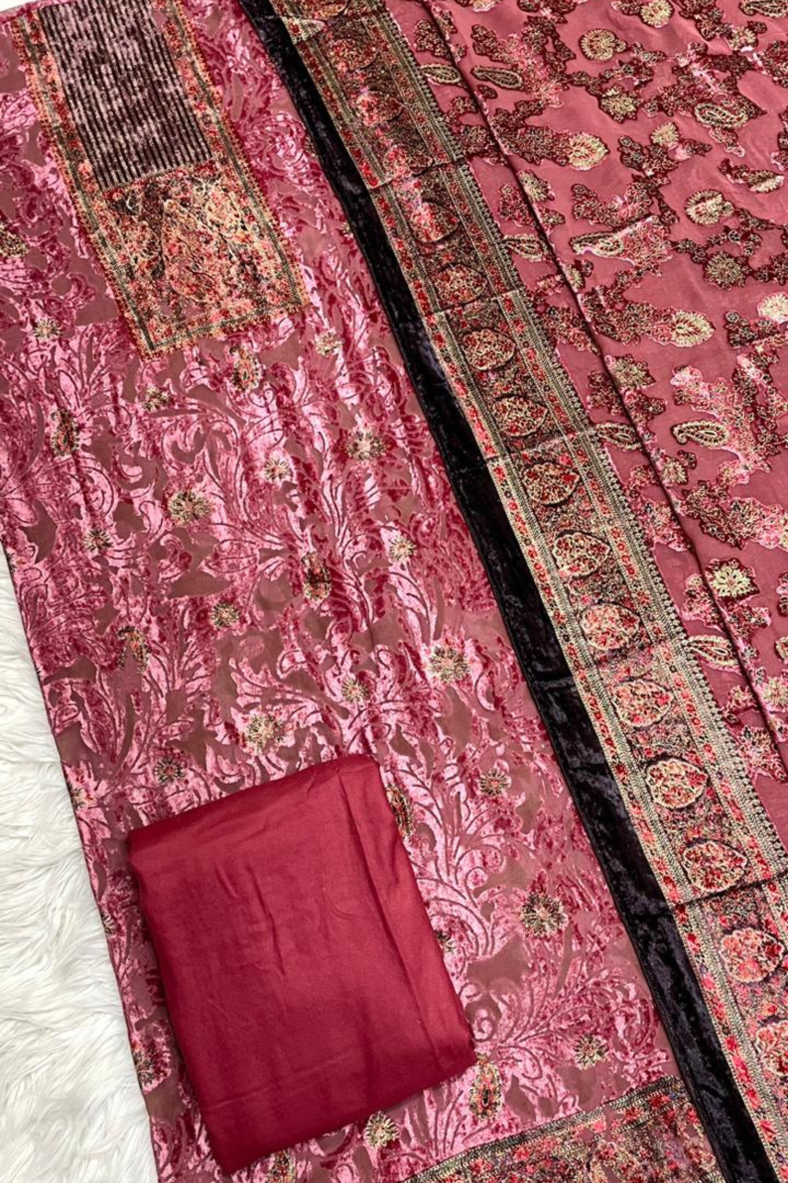 Palachi Velvet Royal Edition - 7703