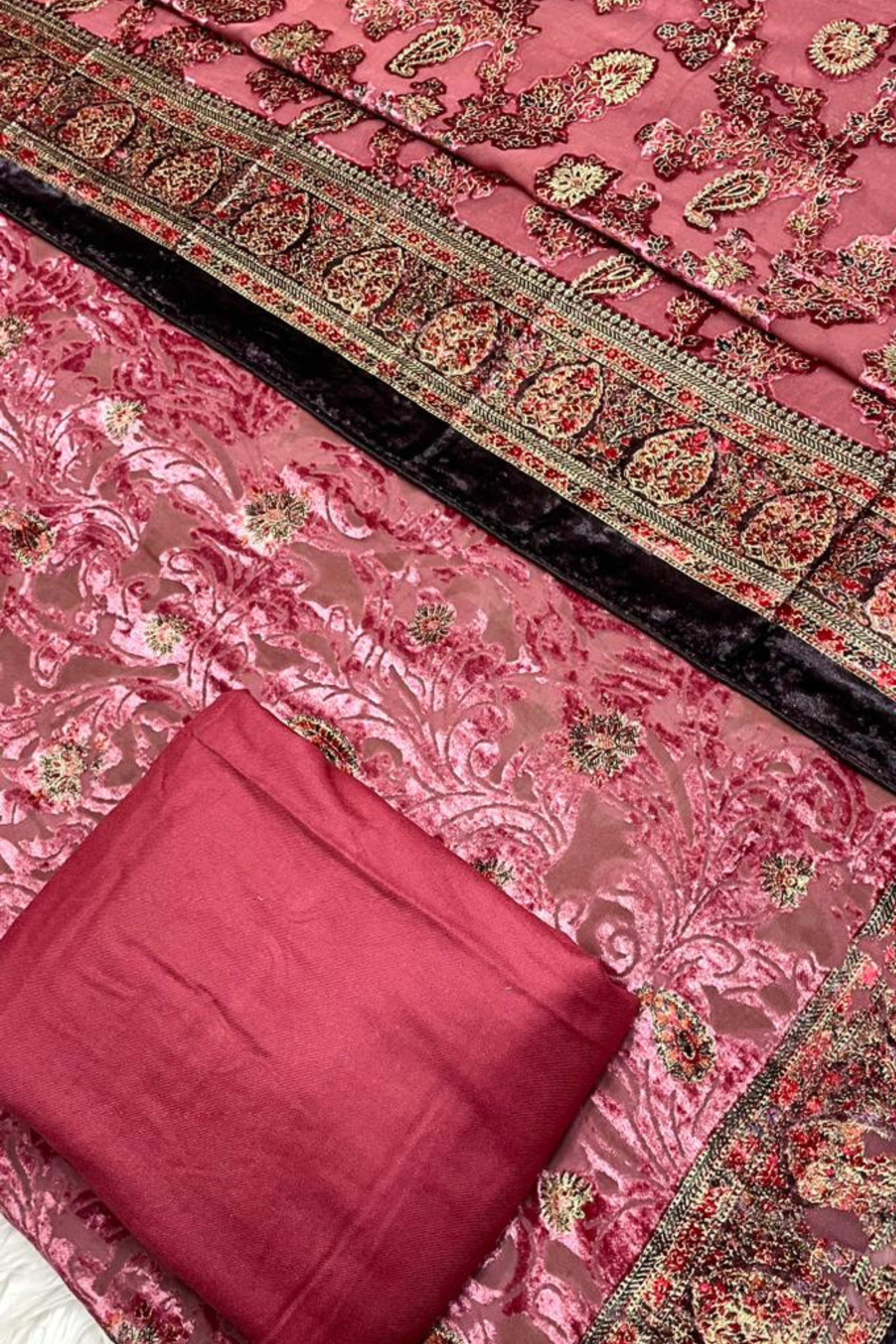 Palachi Velvet Royal Edition - 7703