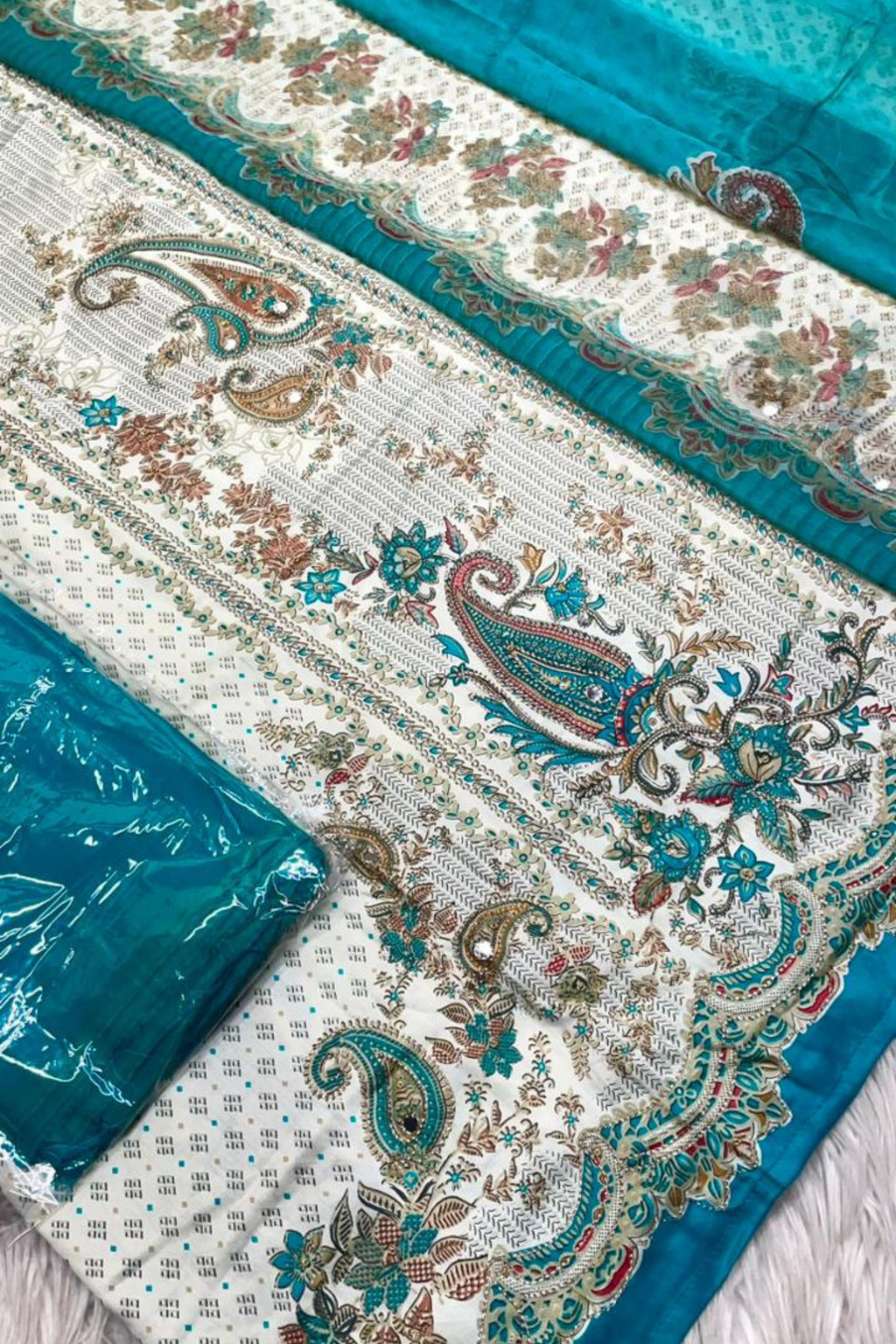 Exclusive Muslin Cotton Perfection