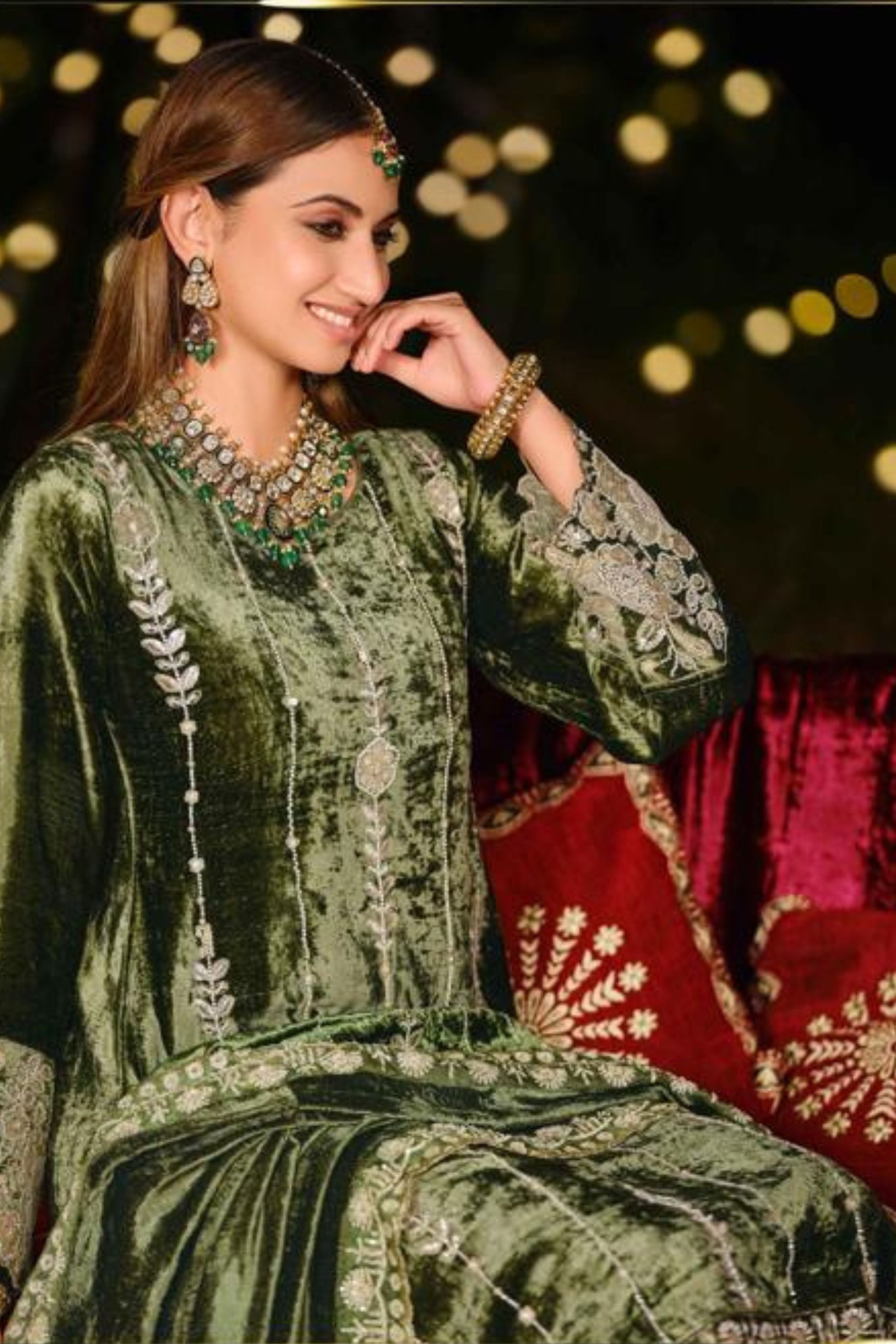 Velvet Radiance Festive Drop |  | 1704