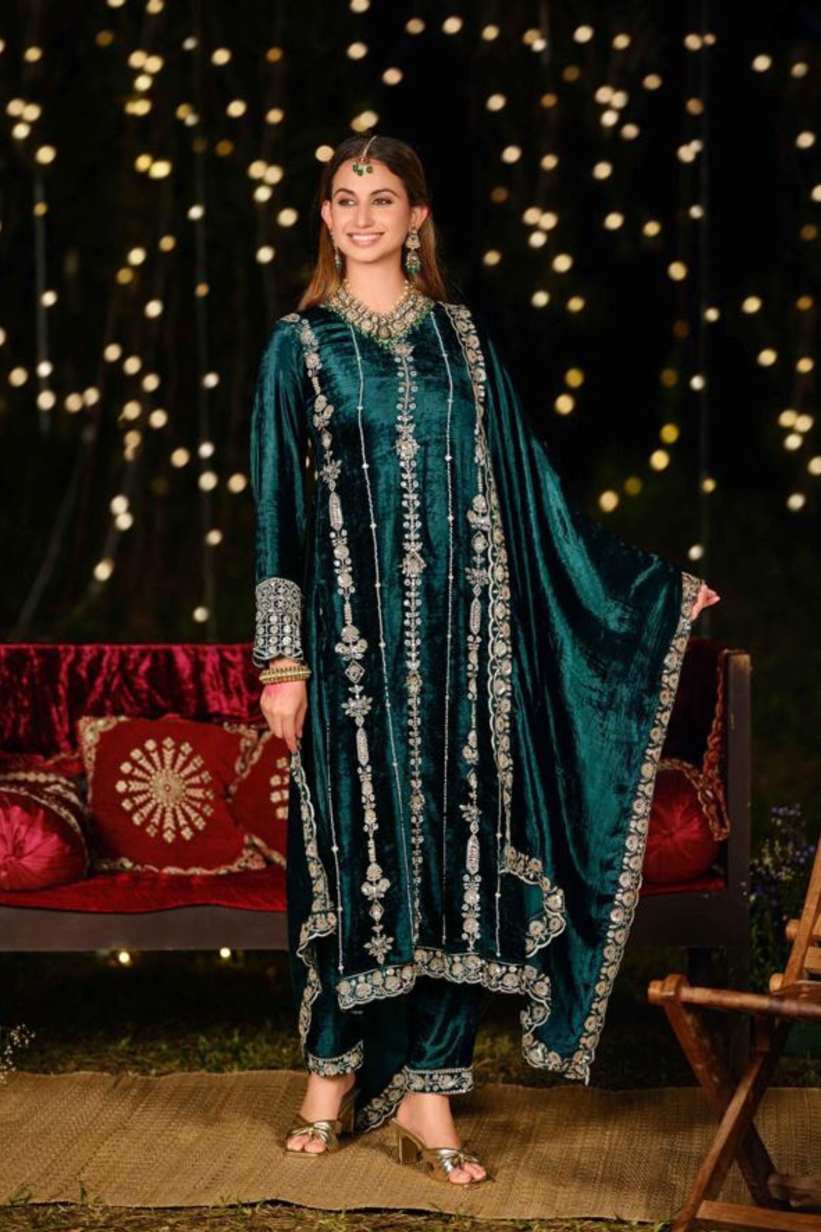 Velvet Radiance Festive Drop |  | 1702