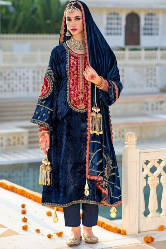 Noor e Shama - Pure Luxury In Velvet