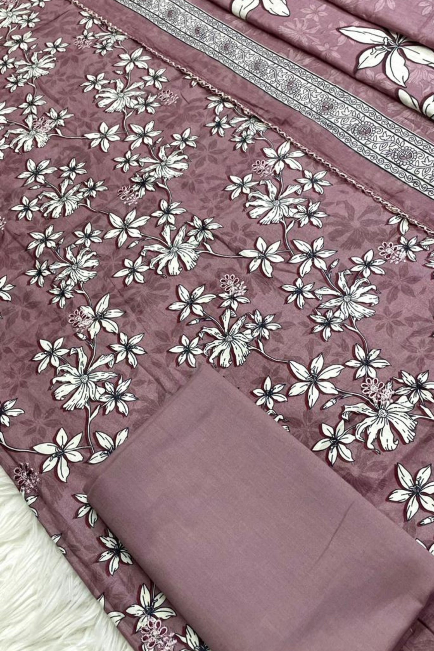 Floral Breeze Collection - 4404