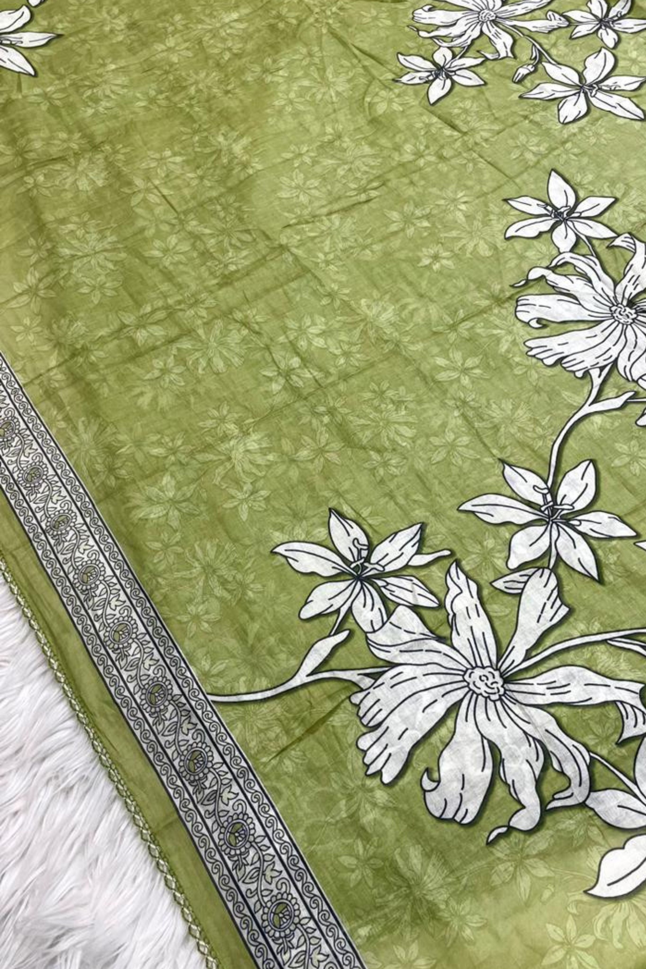 Floral Breeze Collection - 4402