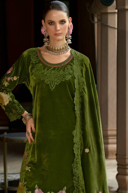 Eraya - Embroidered Velvet Design | 1004