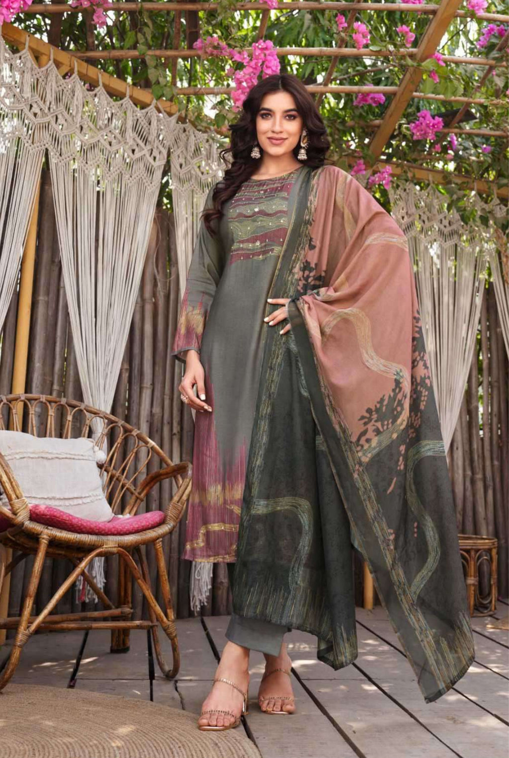 Muslin Graceful Designer Edit