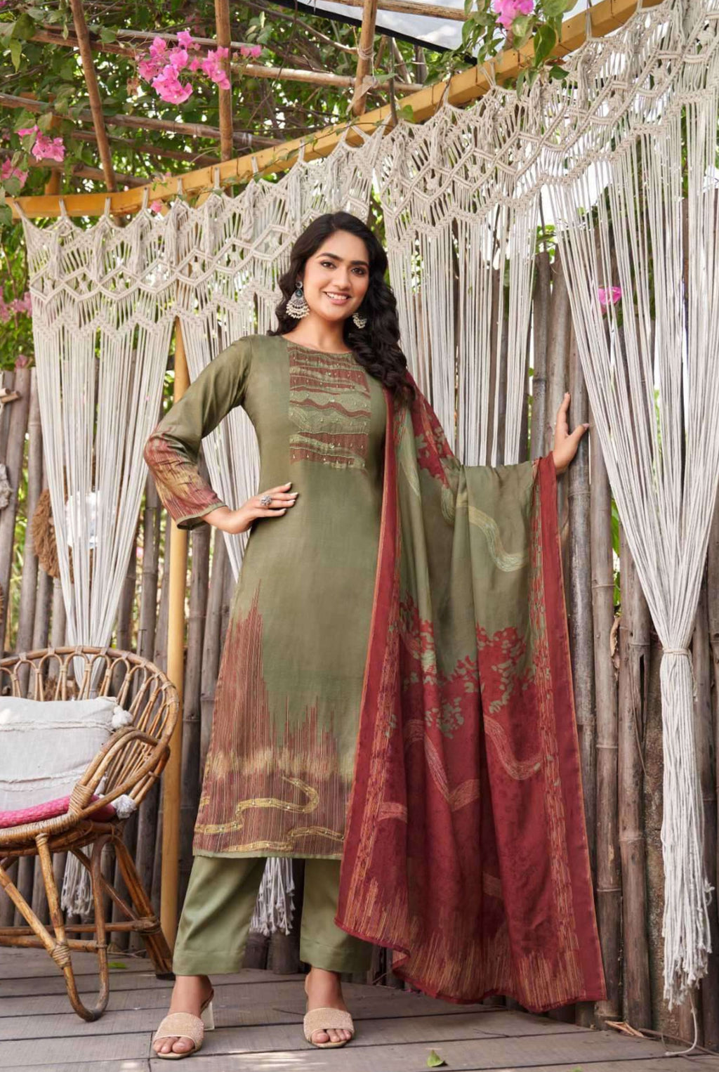 Muslin Graceful Designer Edit