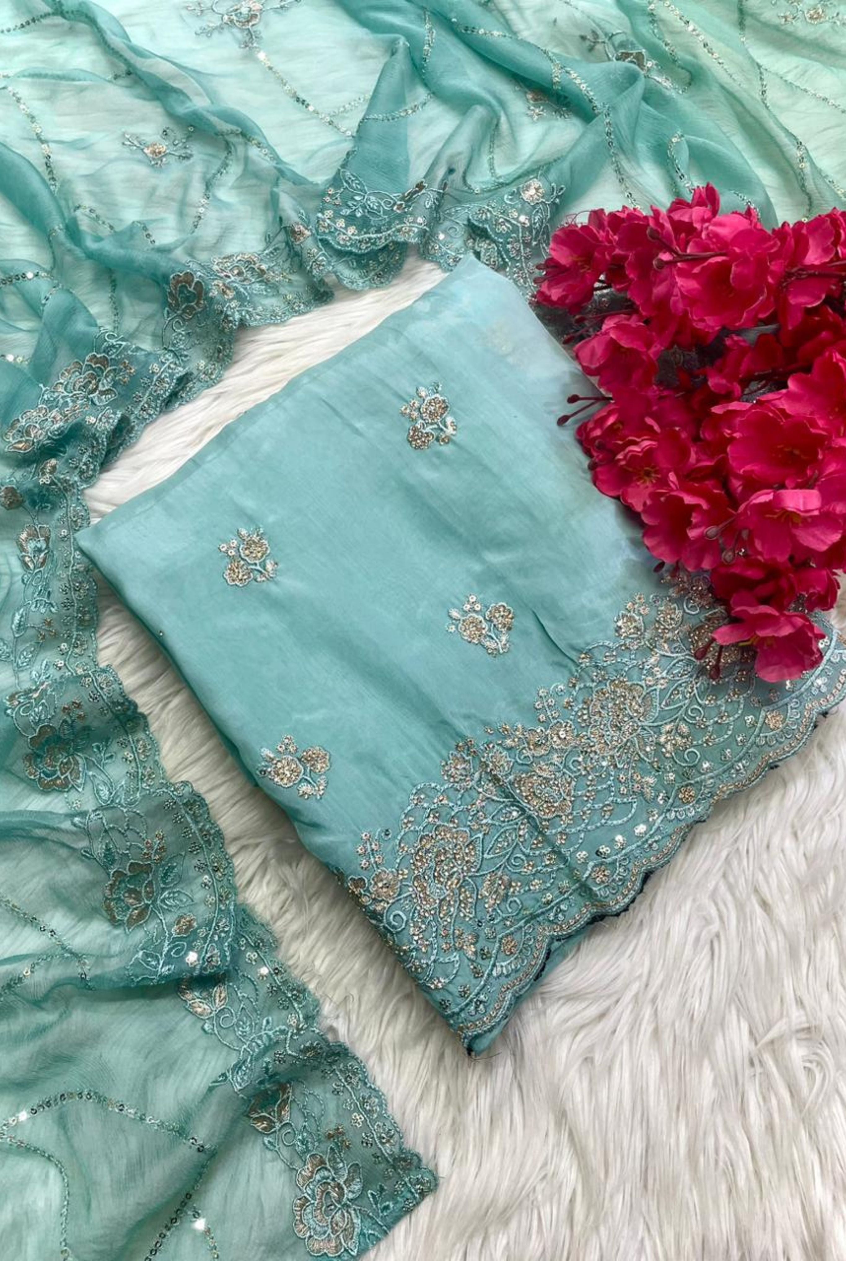 Royal Grace Embroidered Set | 1003