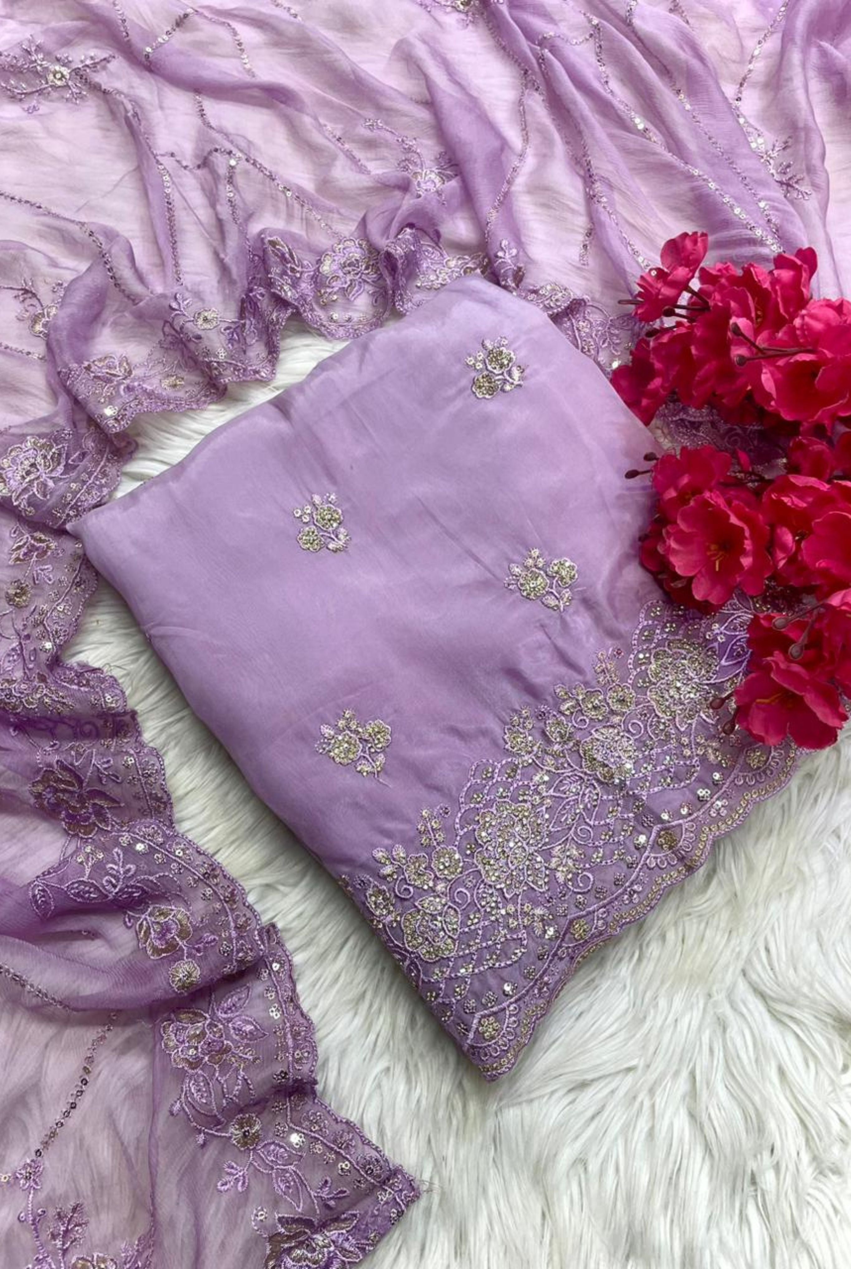 Royal Grace Embroidered Set | 1001