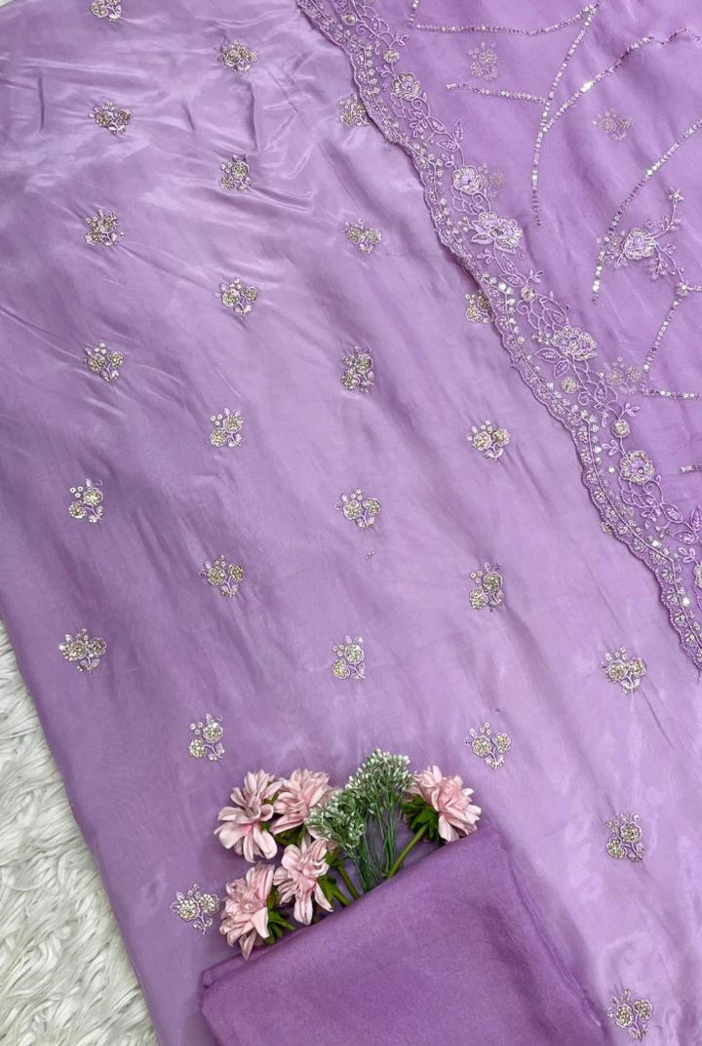 Fine Embroidery Perfection || 1001