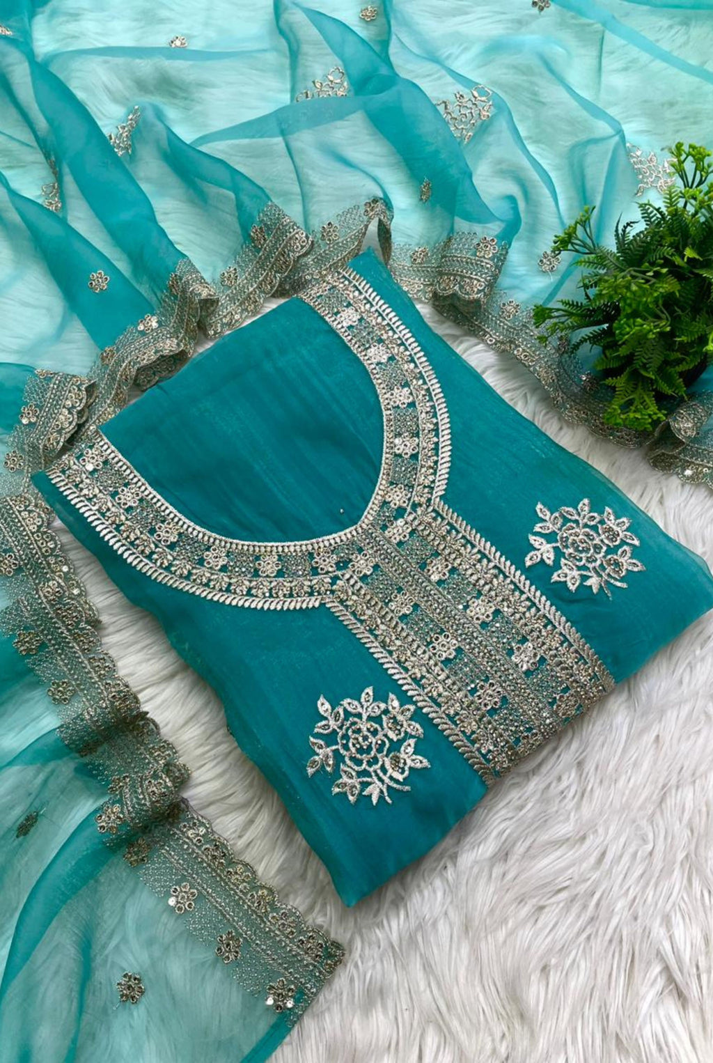 Supreme Organza Embellished Set | 202