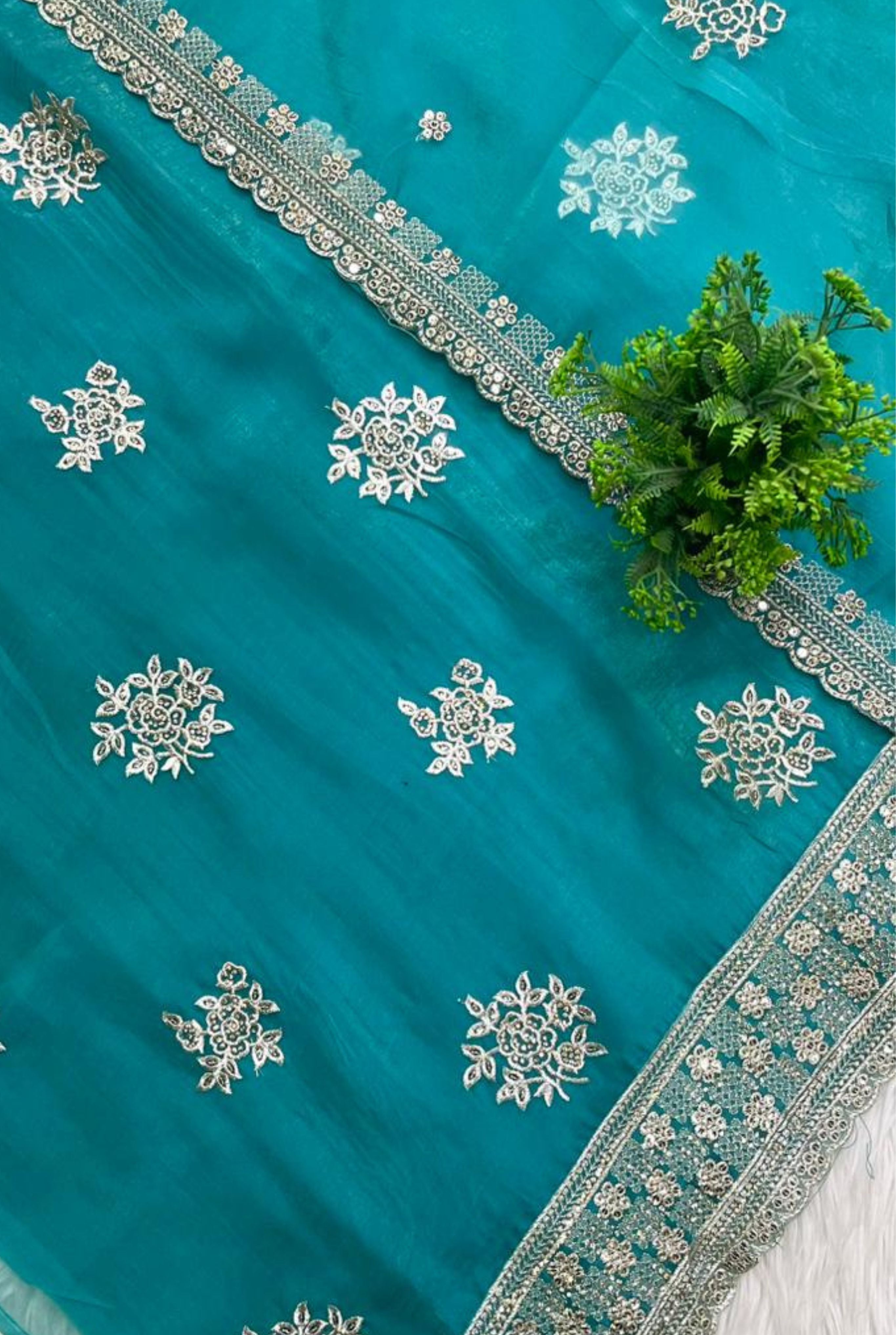 Supreme Organza Embellished Set | 202