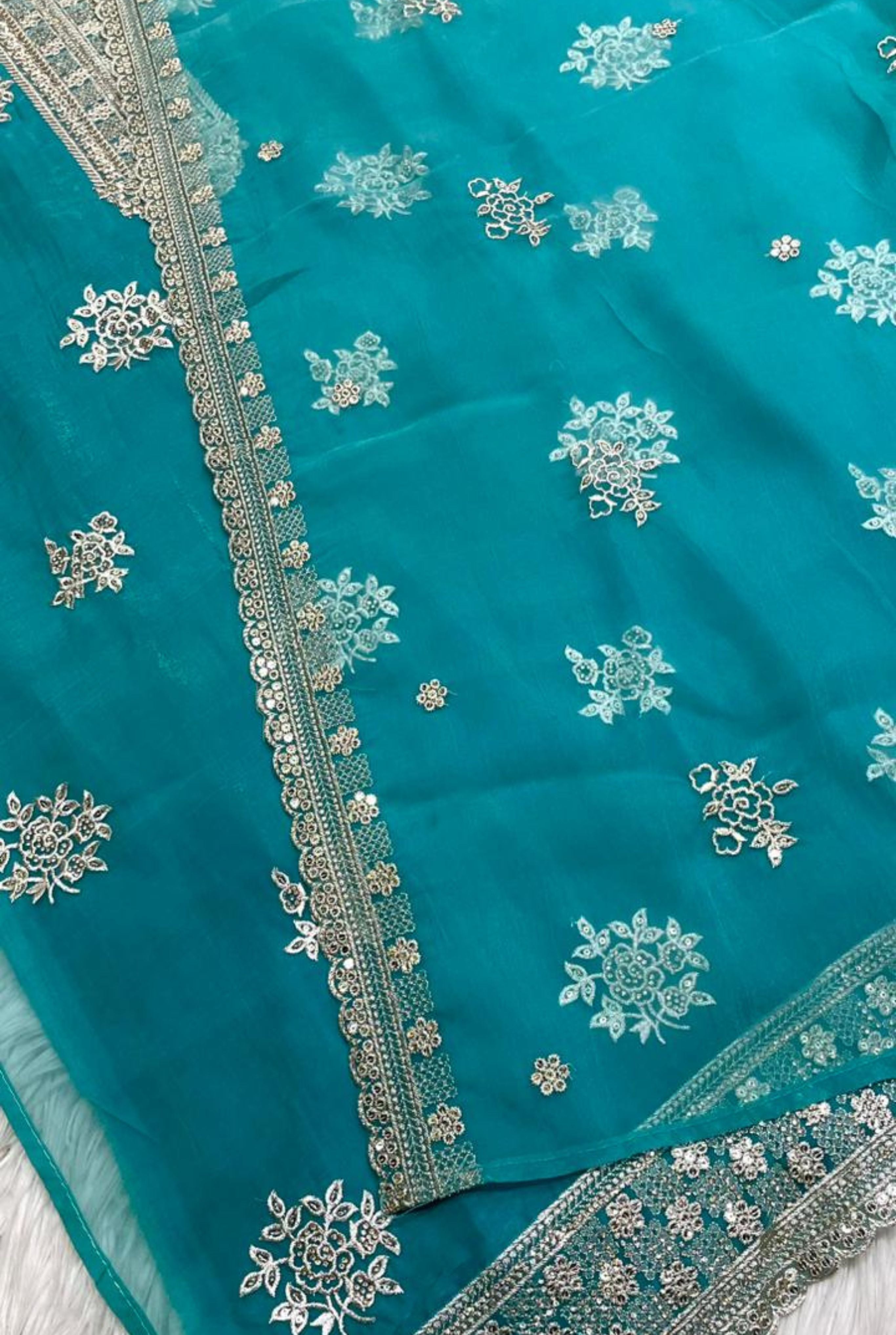 Supreme Organza Embellished Set | 202