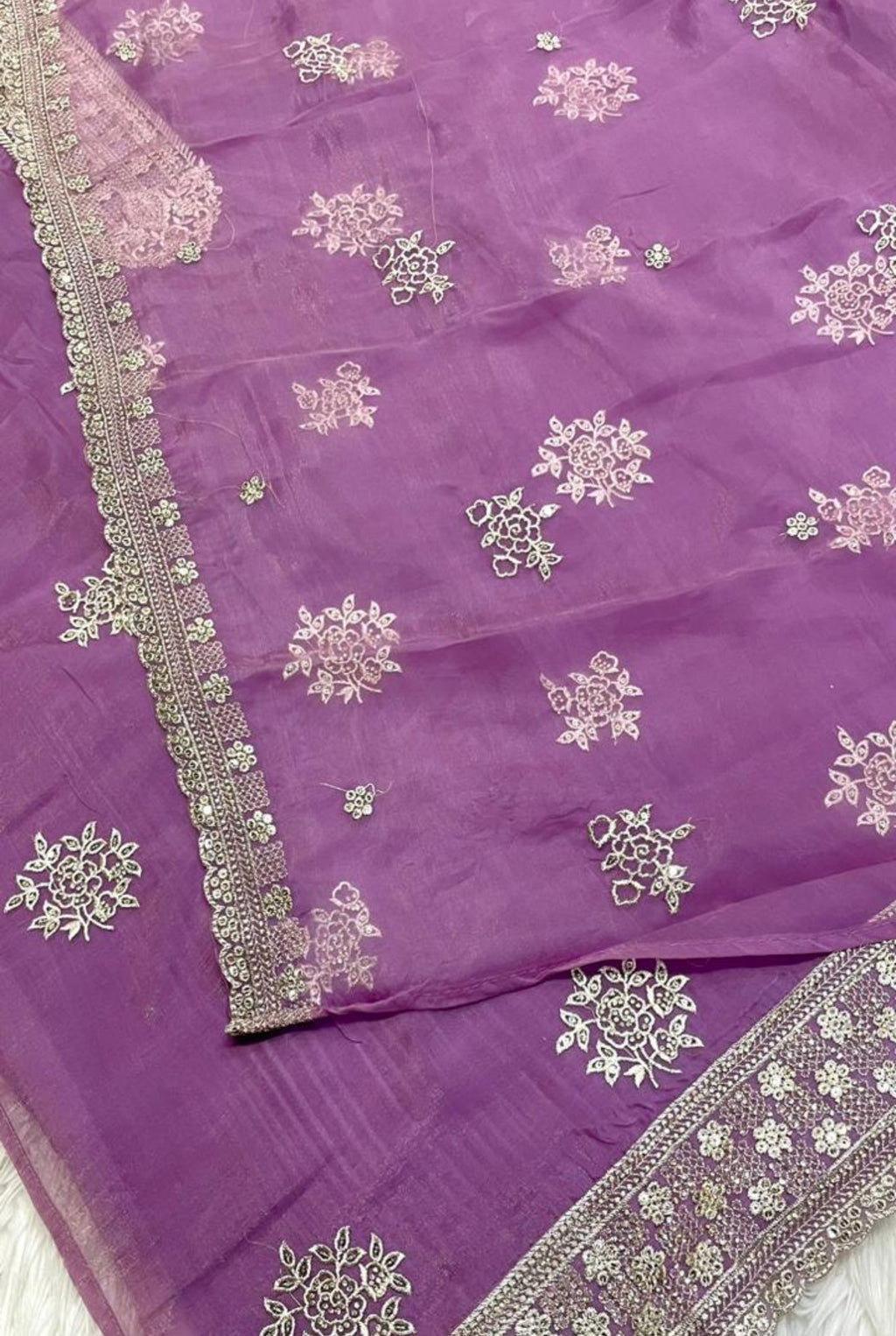 Supreme Organza Embellished Set | 204