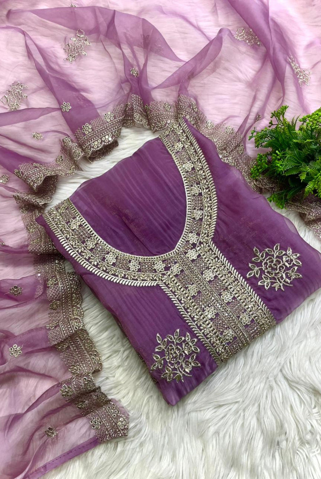 Supreme Organza Embellished Set | 204