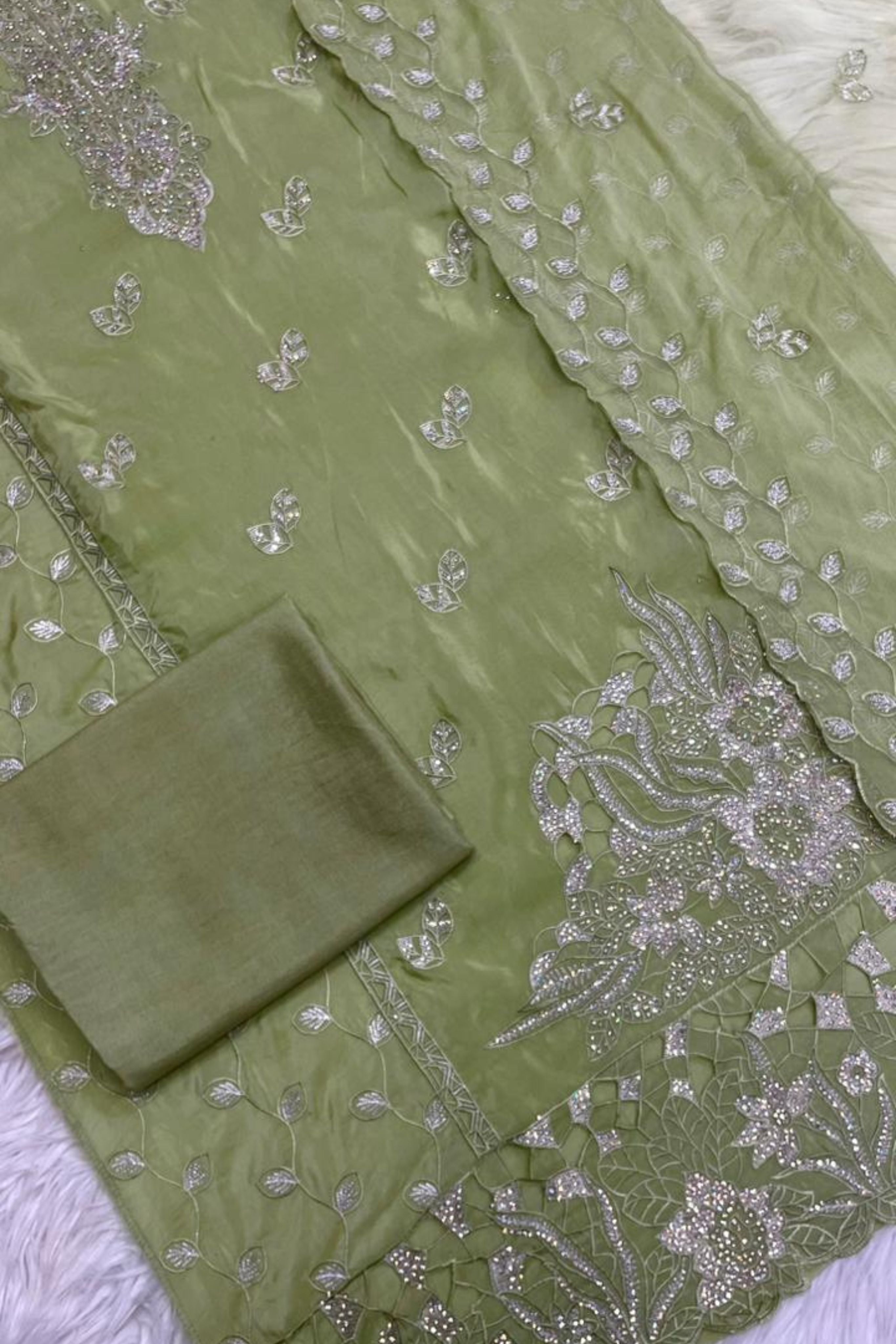 Regal Silk Handwork Collection | 102