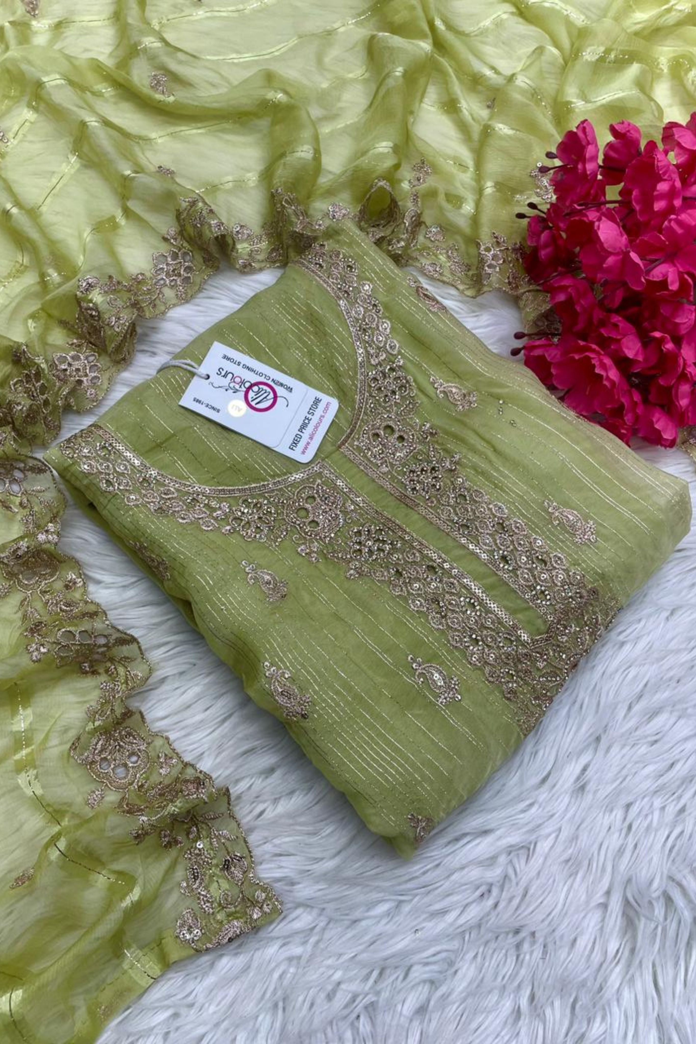 Classic Embroidered perfection | 202