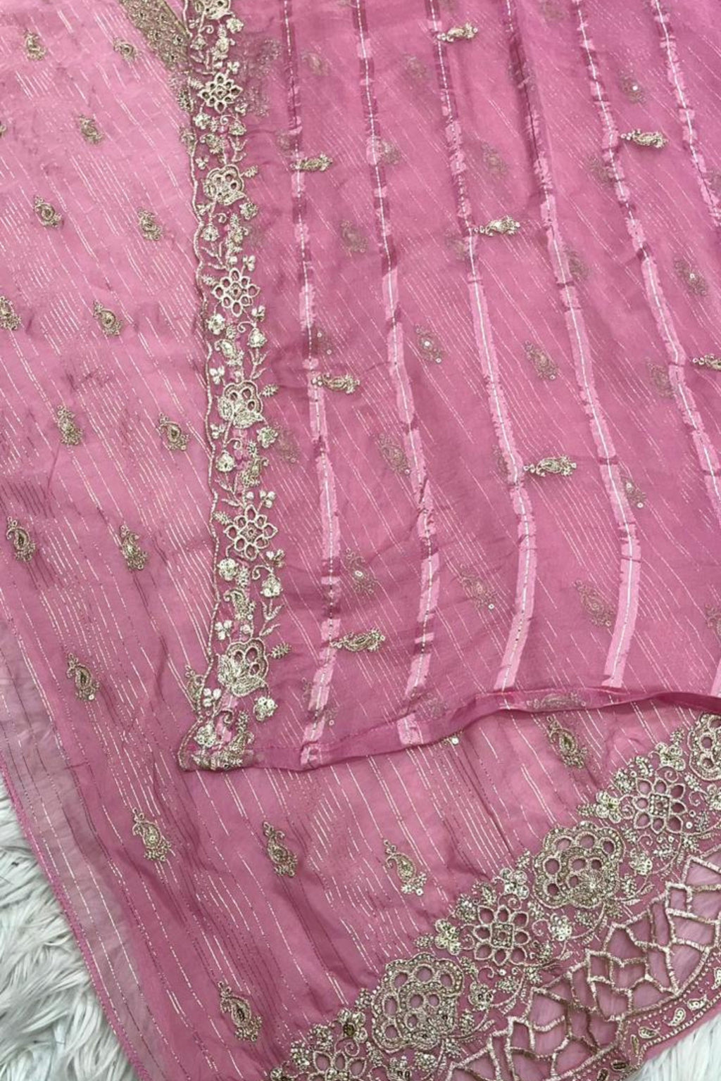 Classic Embroidered perfection | 201