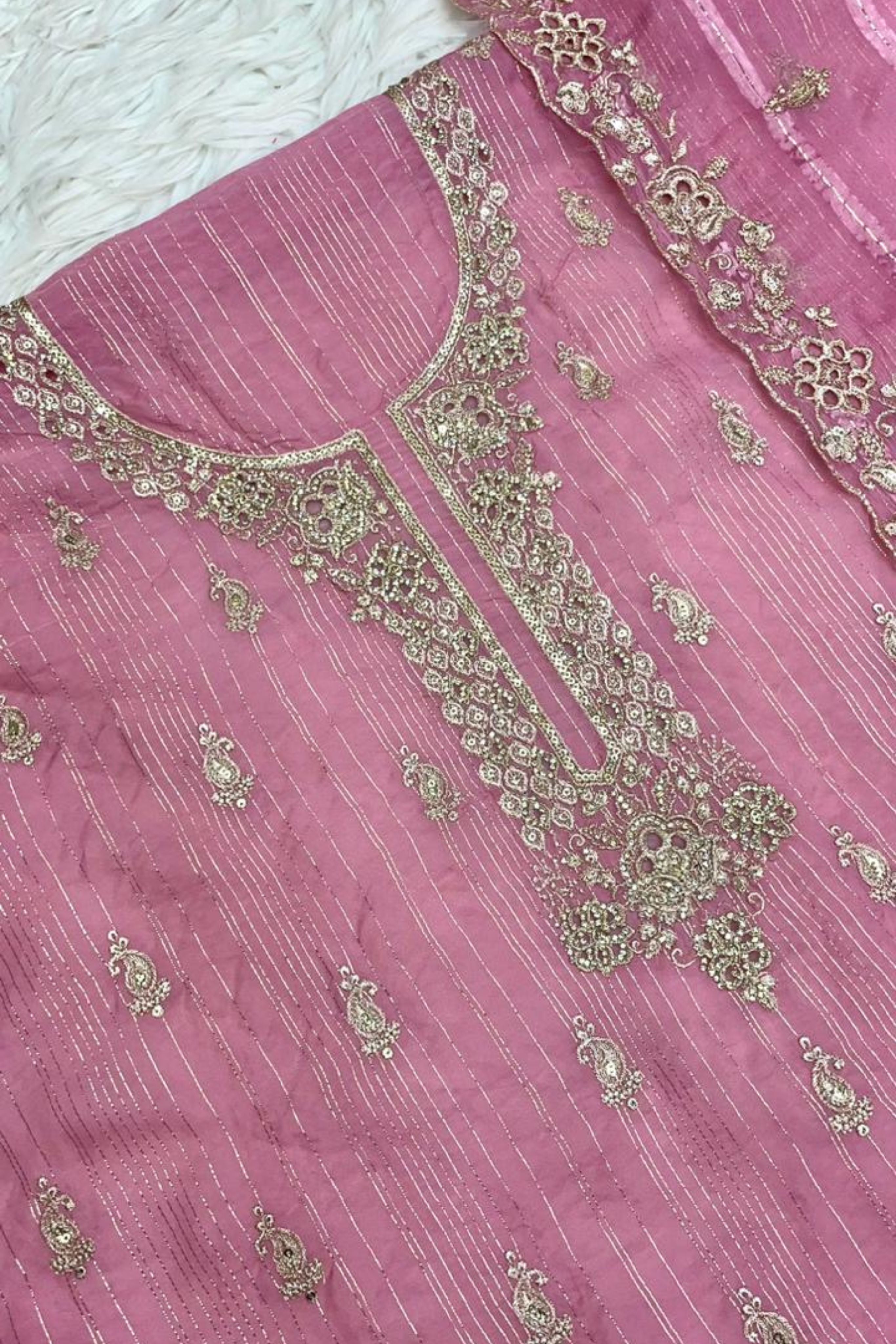 Classic Embroidered perfection | 201