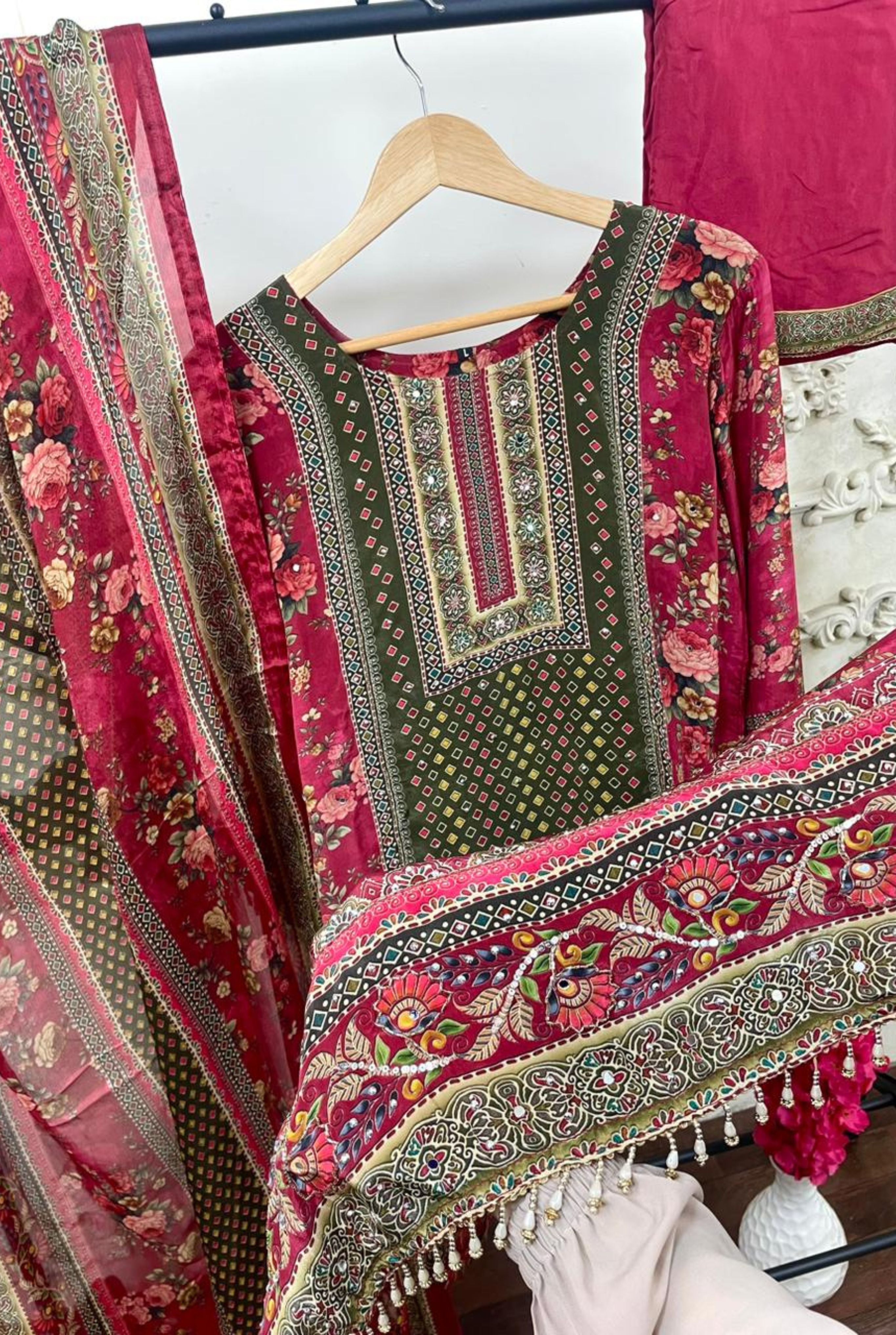 Premium Handwork crepe set | 1702