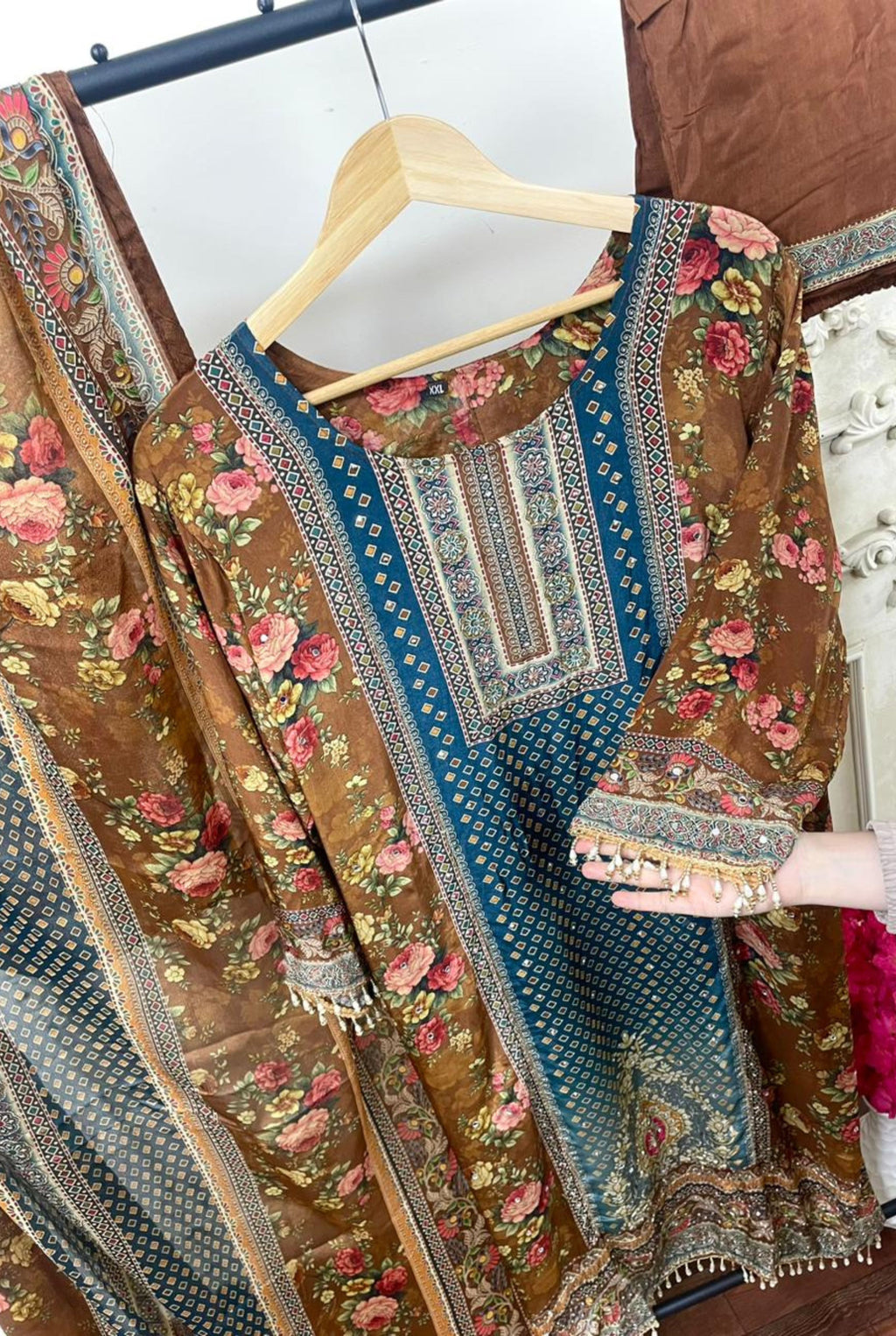 Premium Handwork crepe set | 1701