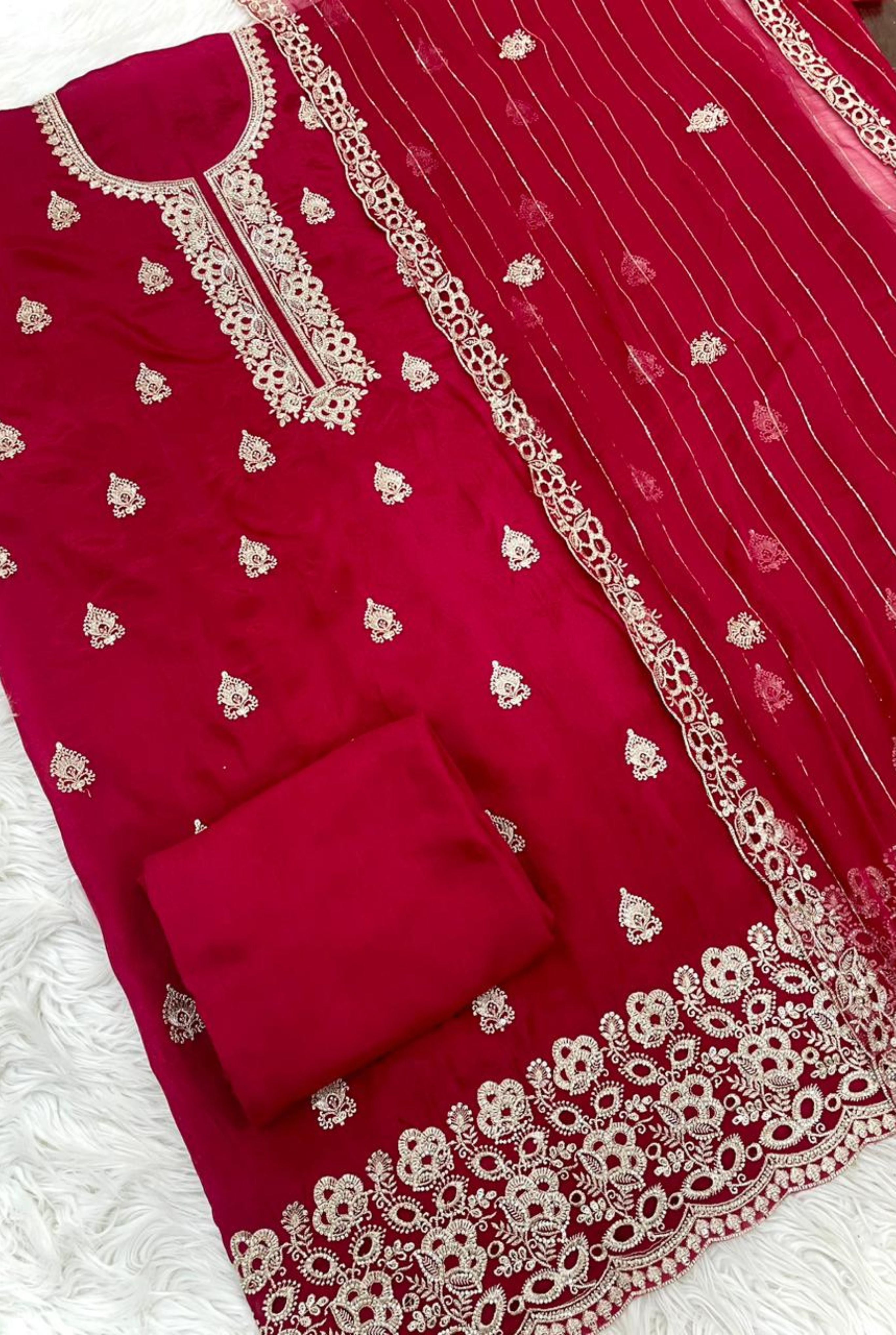 Classic Royal Ensemble