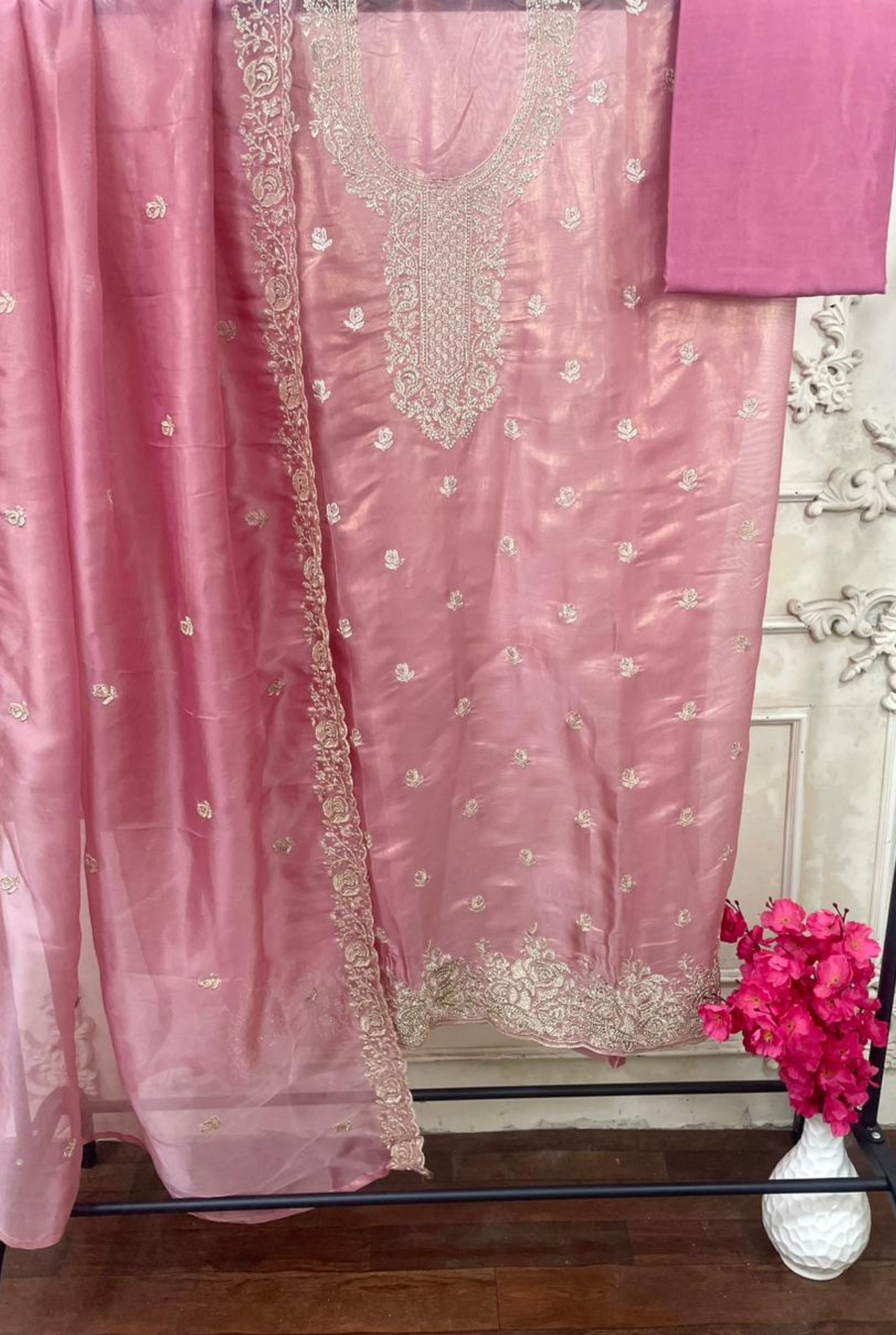 Timeless Grace Collection | 1102