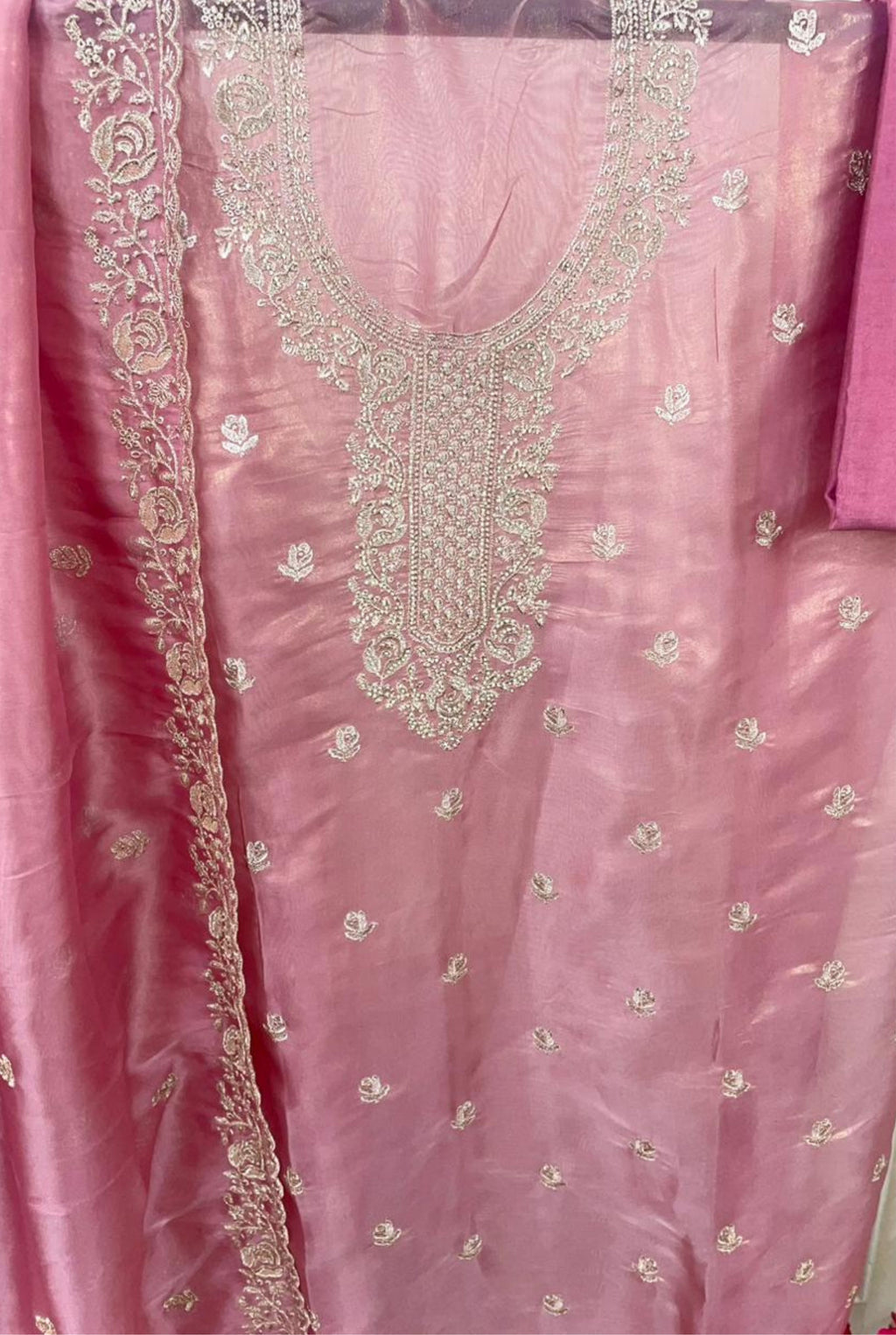 Timeless Grace Collection | 1102