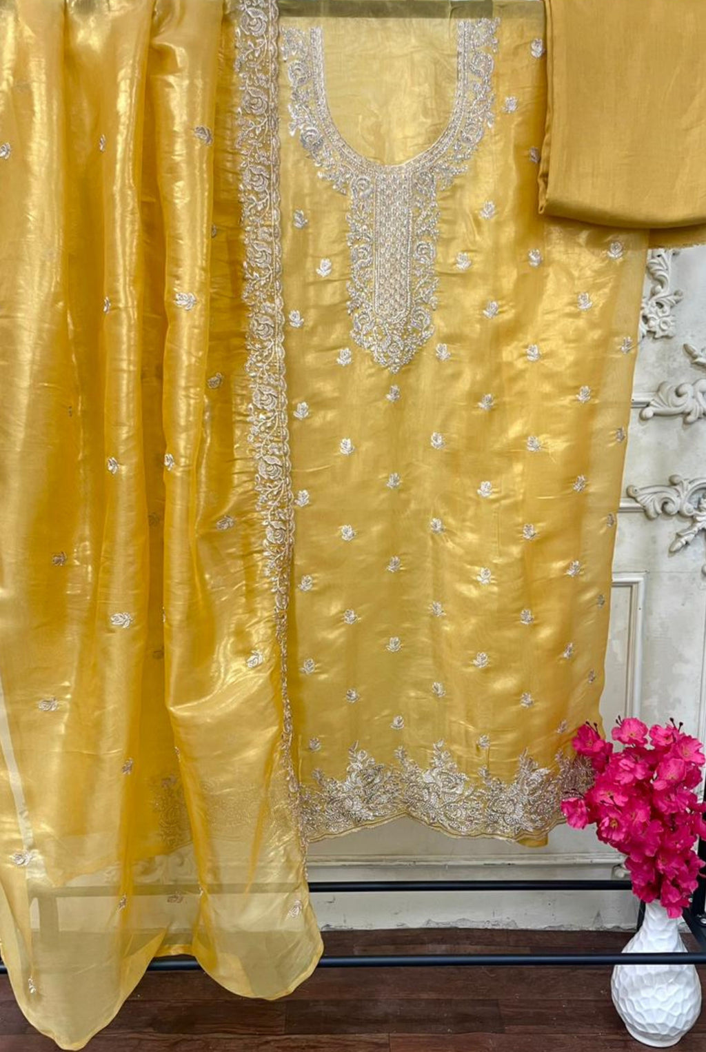 Timeless Grace Collection | 1101