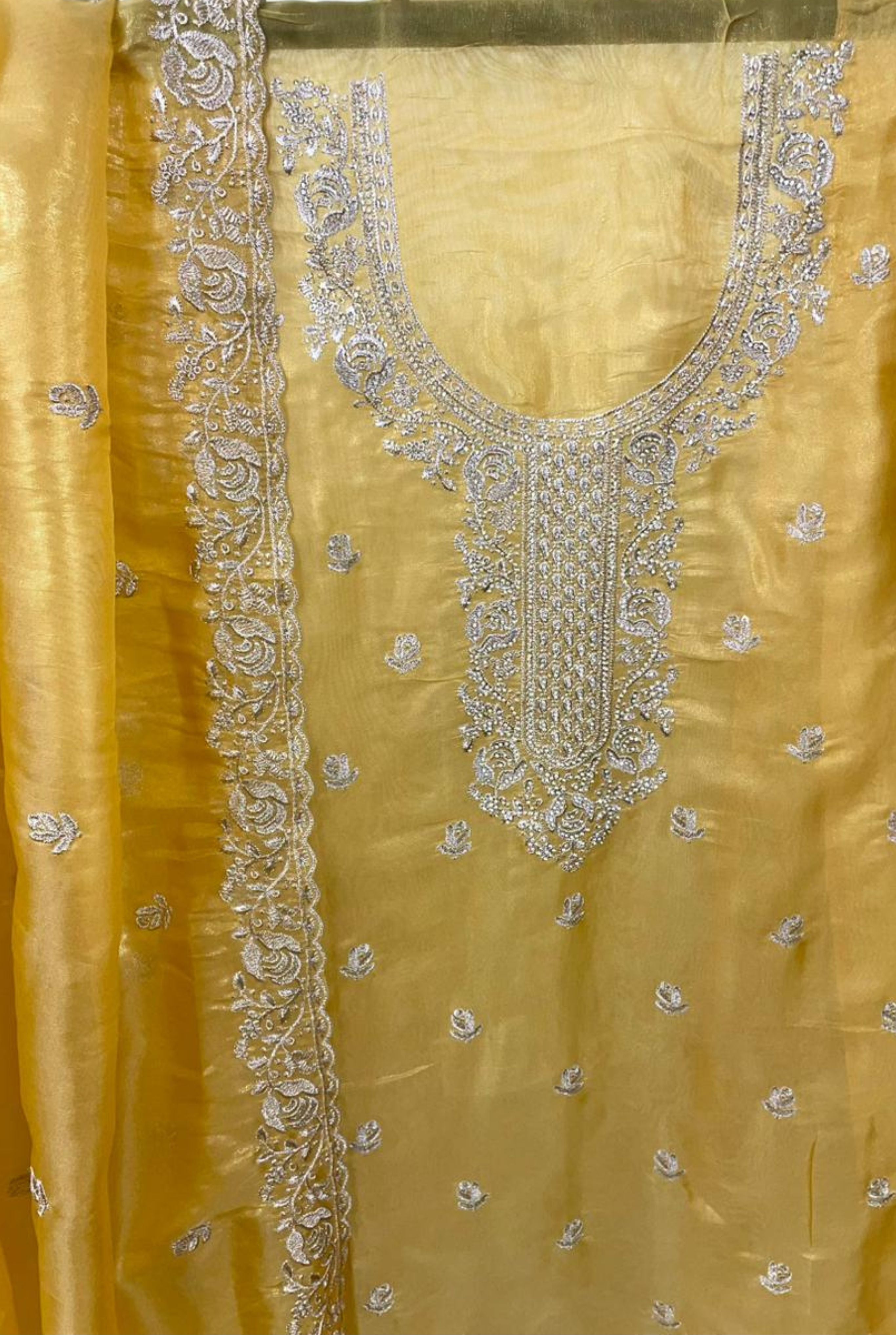 Timeless Grace Collection | 1101