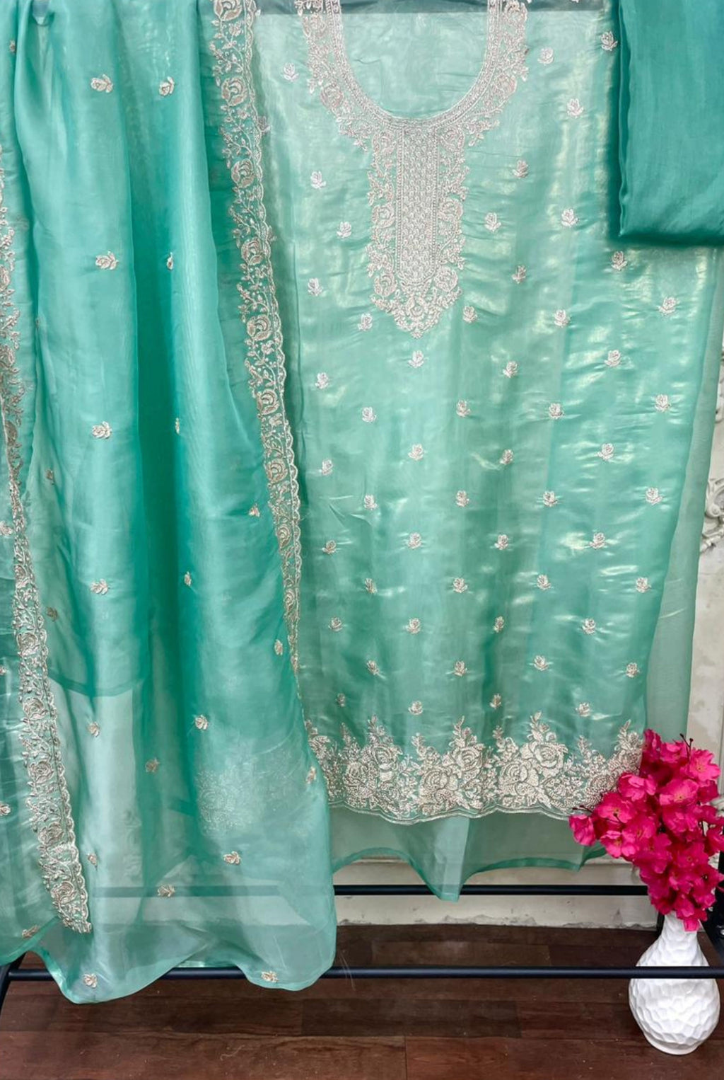 Timeless Grace Collection | 1104