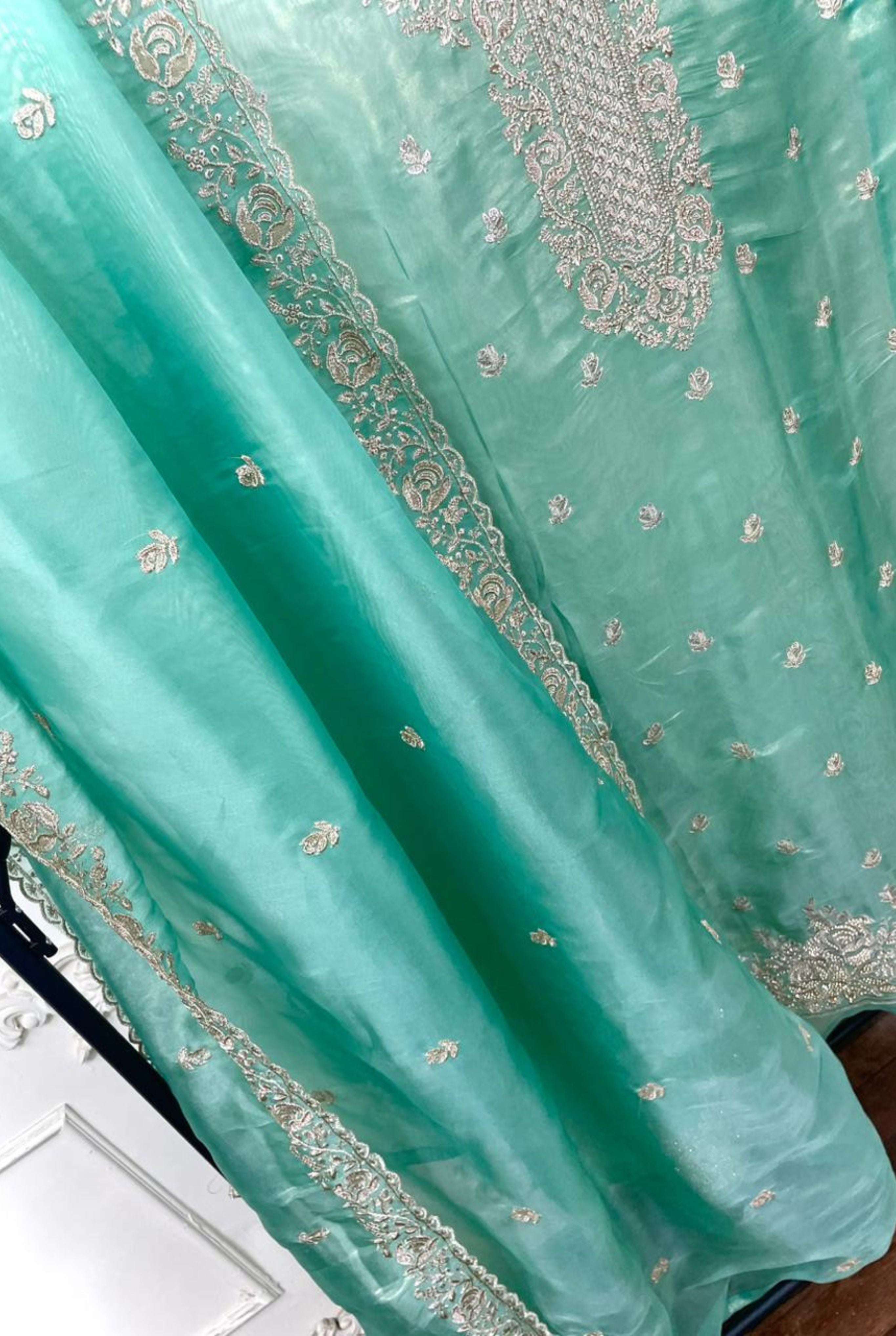 Timeless Grace Collection | 1104