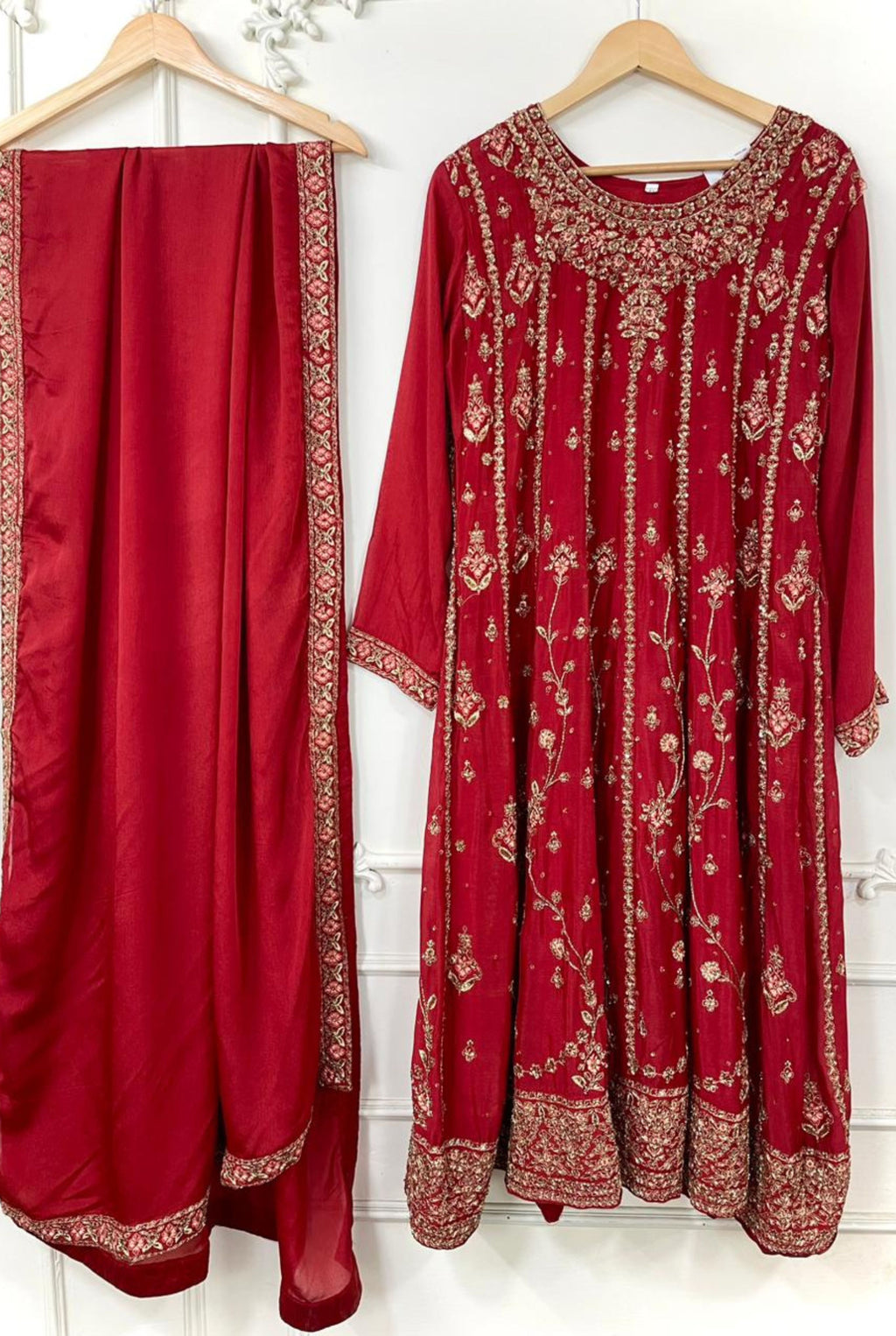 Traditional Luxury Embroidery | 6603