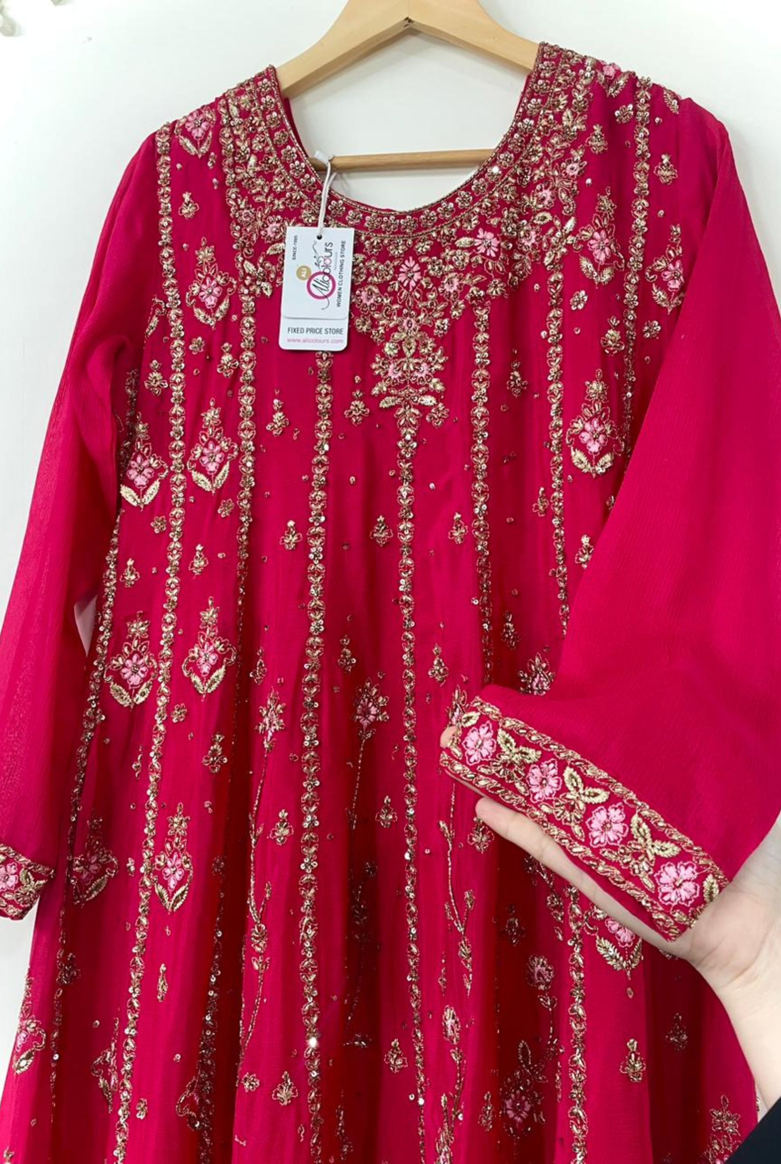 Traditional Luxury Embroidery | 6601