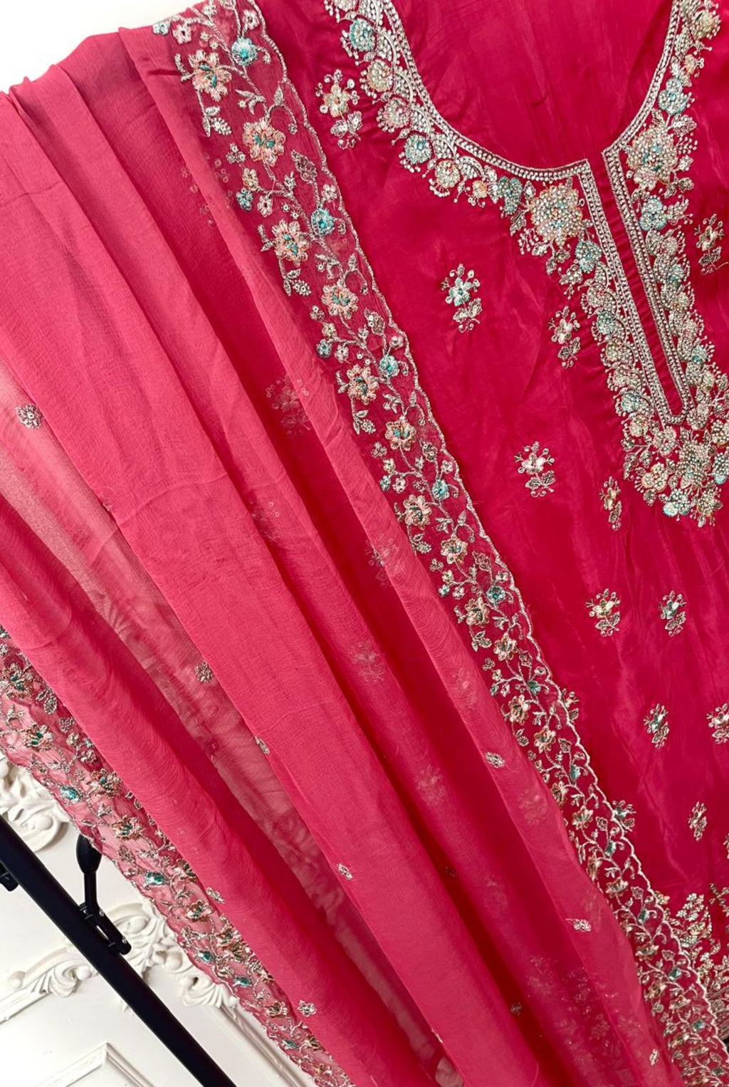 Traditional Charm Embroidered Set | 02