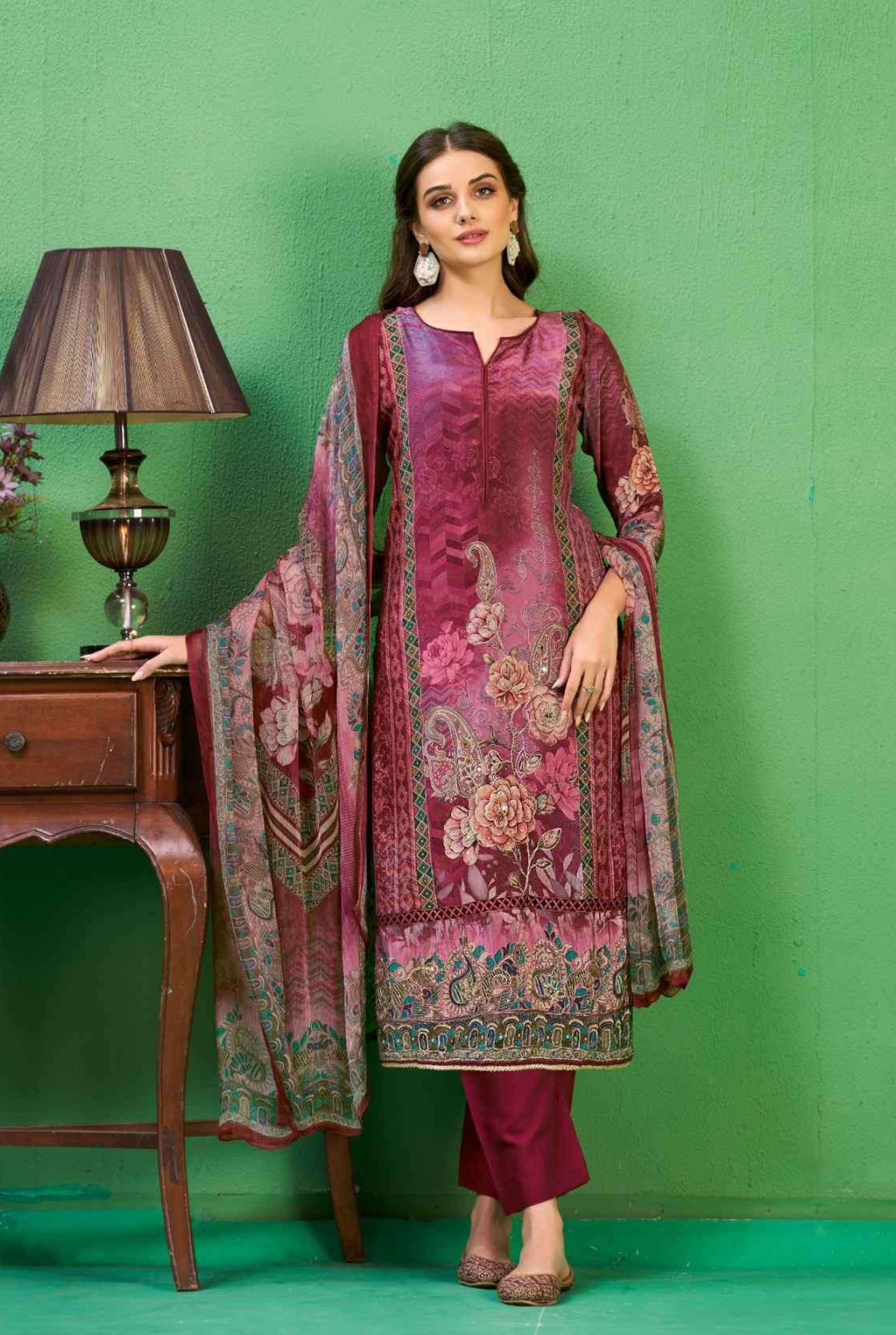 Gulrez Printed Crepe Silk Ensemble| 1002