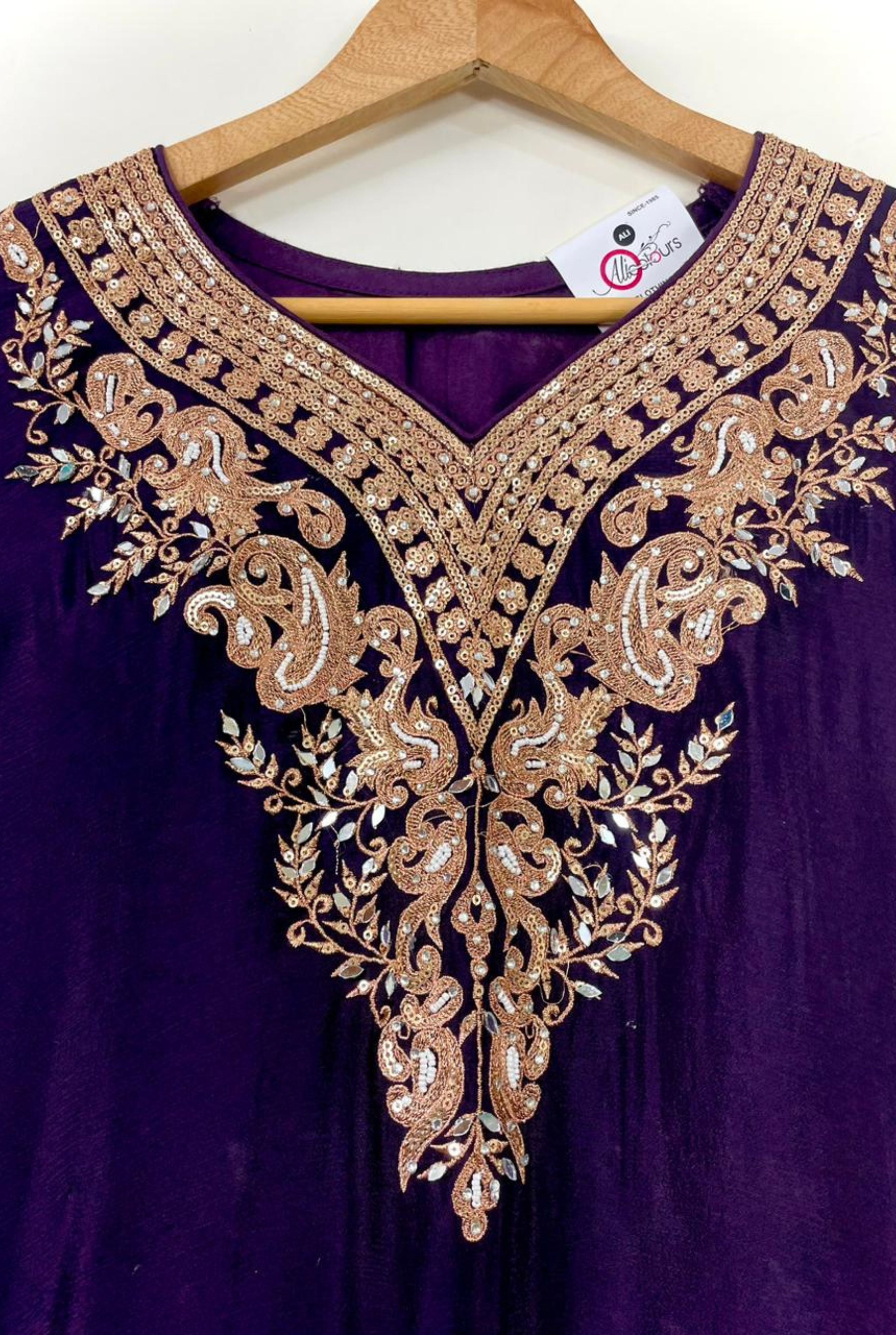 𝗚𝗿𝗮𝗰𝗲𝗳𝘂𝗹 𝗖𝗵𝗶𝗻𝗼𝗻 𝗦𝗵𝗮𝗿𝗮𝗿𝗮 𝗦𝘂𝗶𝘁 𝗦𝗲𝘁 | 𝟵𝟴𝟬𝟮