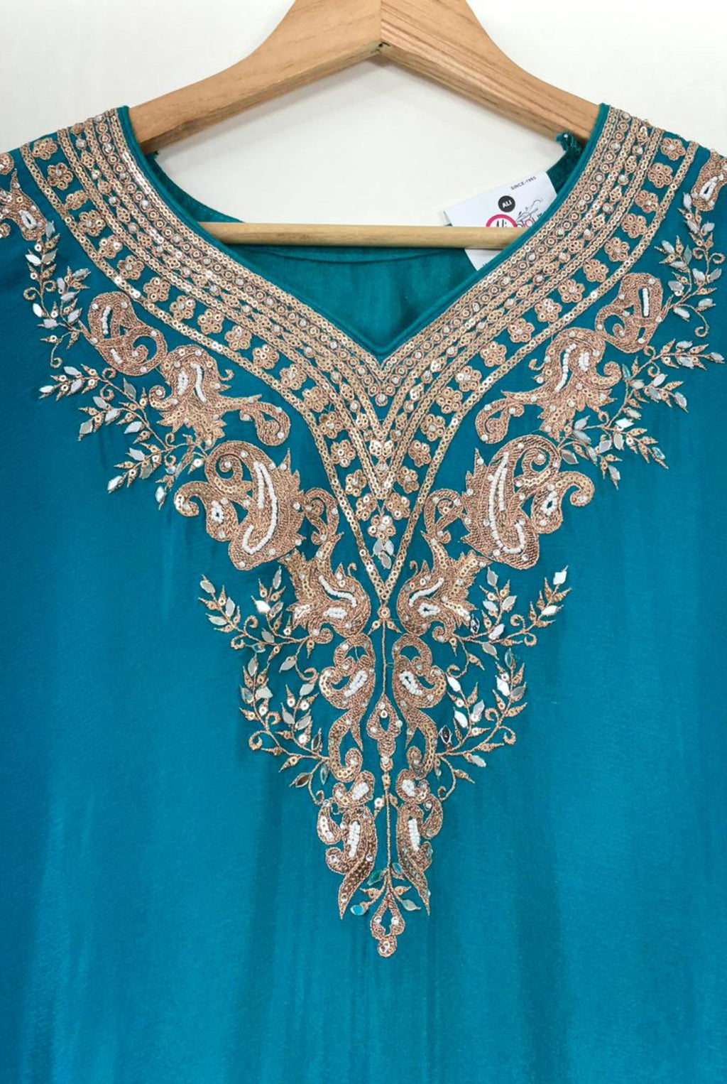 𝗚𝗿𝗮𝗰𝗲𝗳𝘂𝗹 𝗖𝗵𝗶𝗻𝗼𝗻 𝗦𝗵𝗮𝗿𝗮𝗿𝗮 𝗦𝘂𝗶𝘁 𝗦𝗲𝘁 | 𝟵𝟴𝟬𝟯