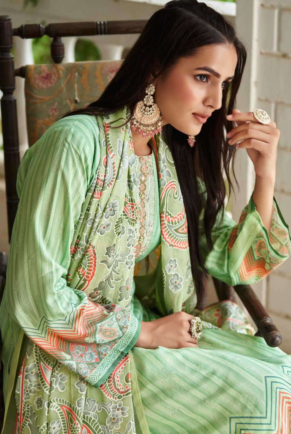 𝗖𝗹𝗮𝘀𝘀𝗶𝗰 𝗧𝗿𝗮𝗱𝗶𝘁𝗶𝗼𝗻𝗮𝗹 𝗦𝘂𝗶𝘁 𝗦𝗲𝘁  | 𝗗-𝟮𝟴𝟬𝟲