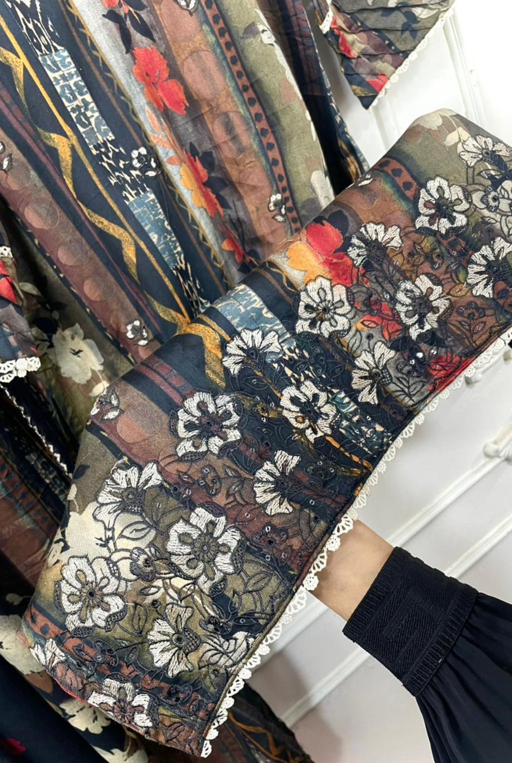 𝗖𝗹𝗮𝘀𝘀𝗶𝗰 𝗘𝗹𝗲𝗴𝗮𝗻𝗰𝗲 𝗘𝗱𝗶𝘁𝗶𝗼𝗻 | 𝟱𝟱𝟮𝟳